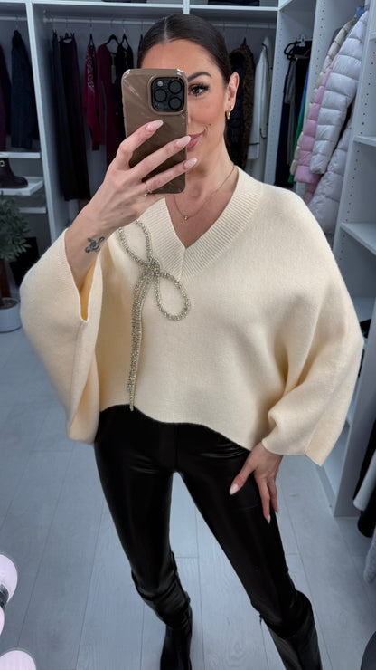 Brenae Embellished Bow Detailed Loose Fit Jumper