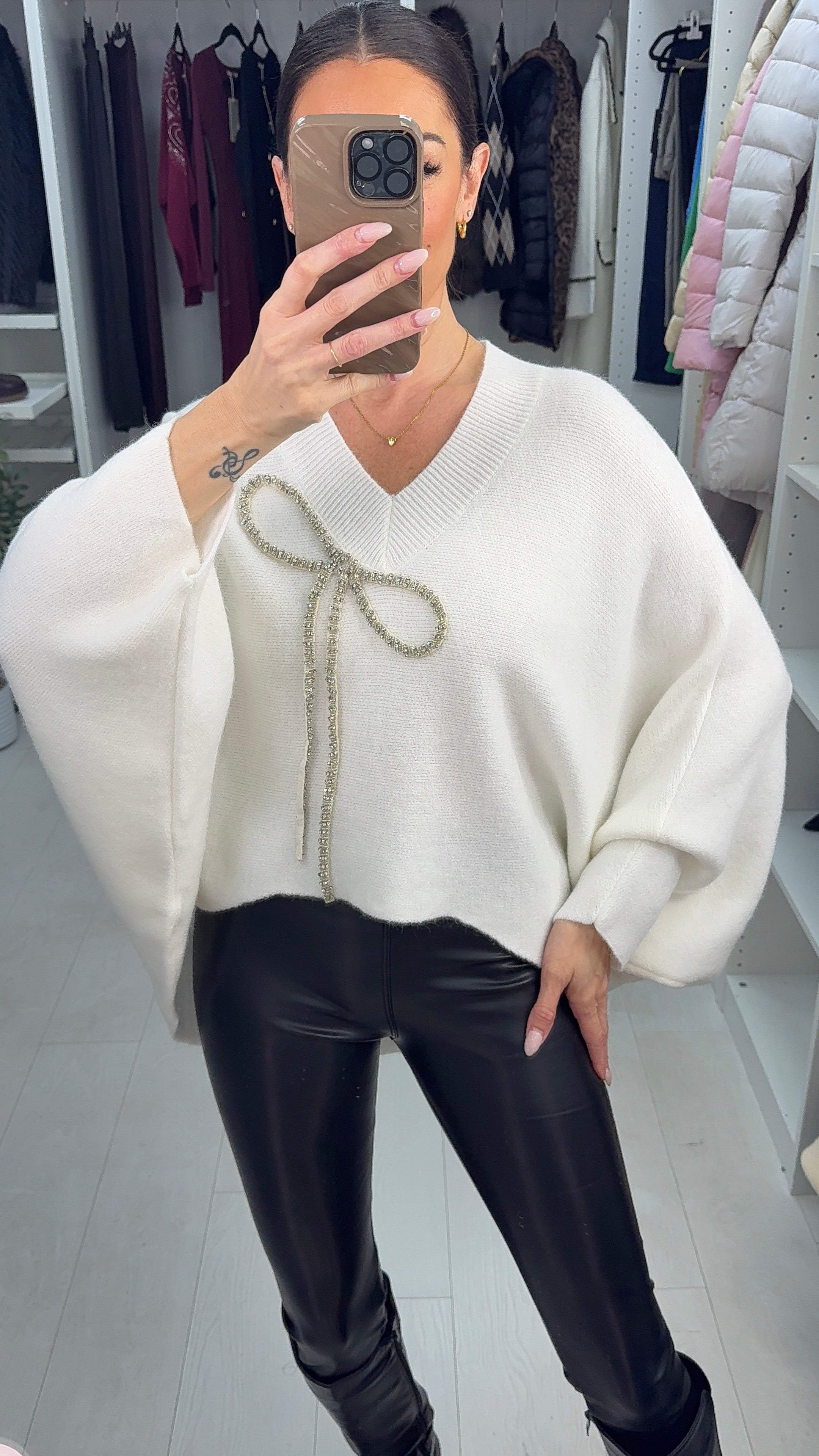 Brenae Embellished Bow Detailed Loose Fit Jumper