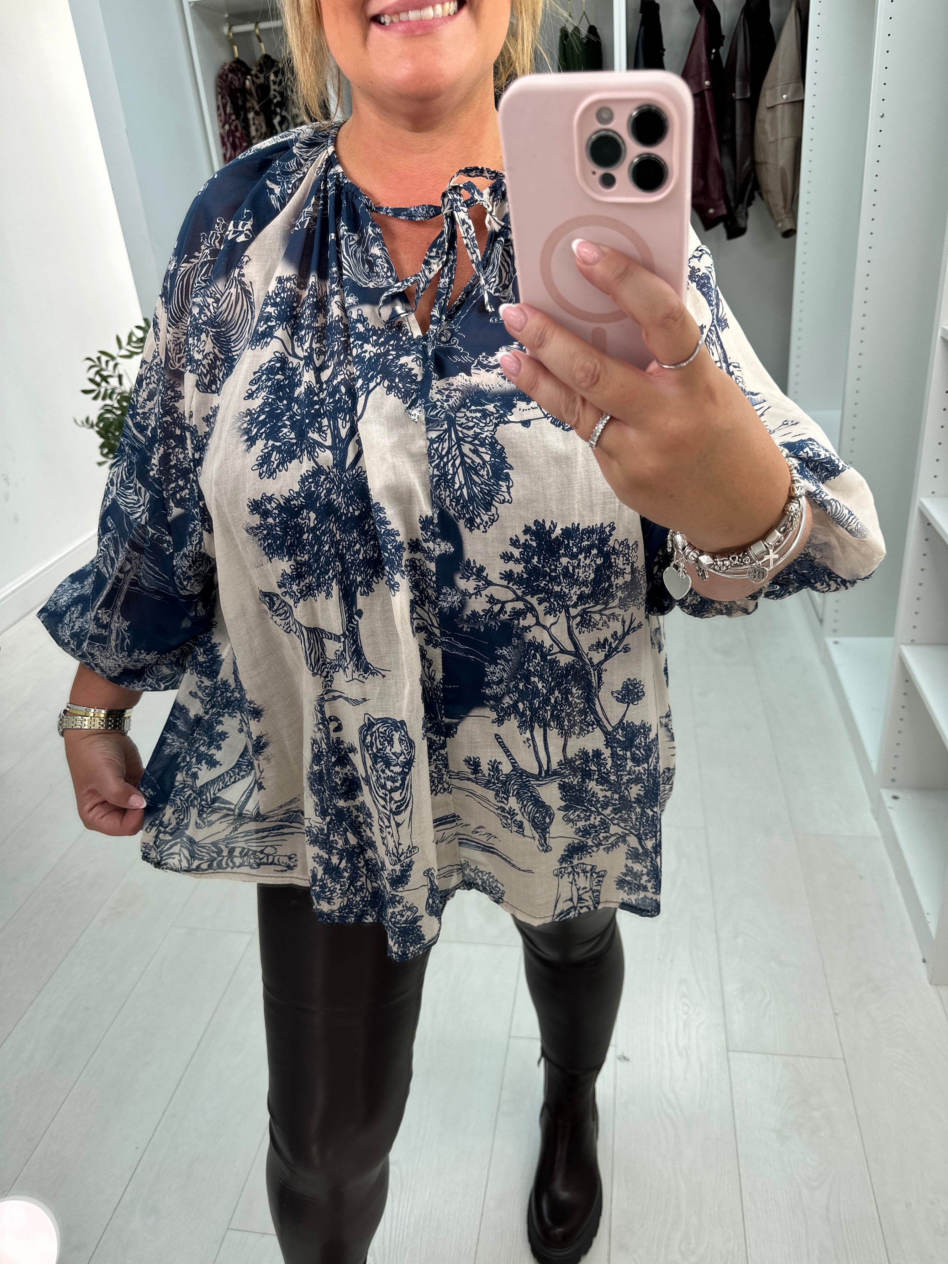 Eveline Jungle Print Loose Fit Lightweight Blouse