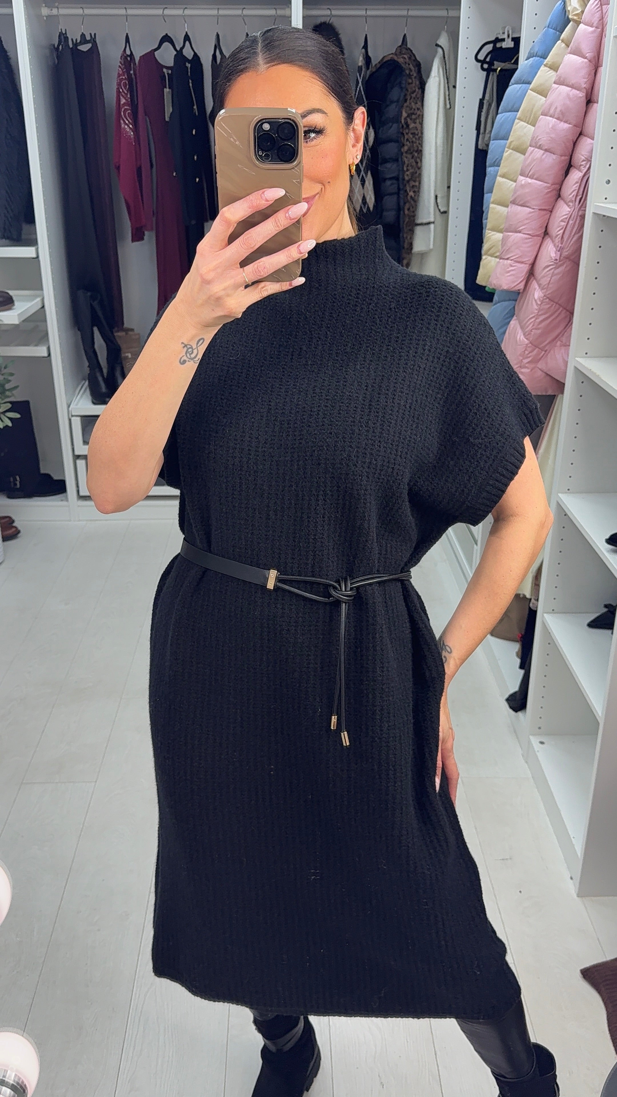 Prinny Plain Loose Fit Belted Jumper Dress