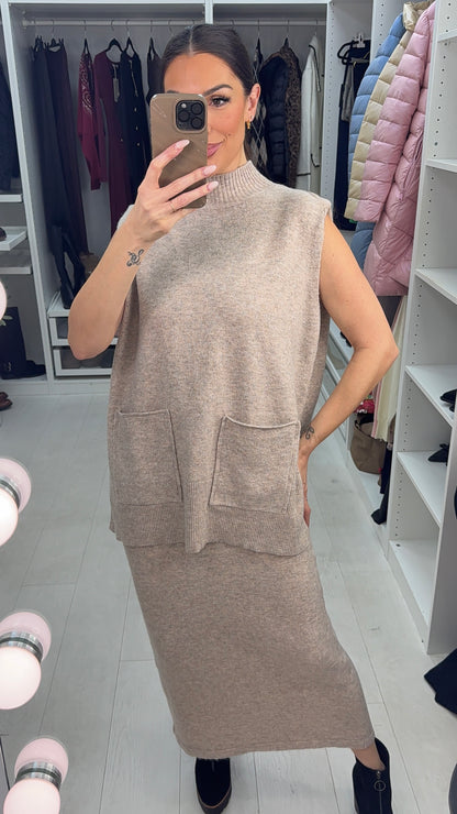 Apollo Plain Super Soft Sleeveless Top & Skirt Co-Ord Set