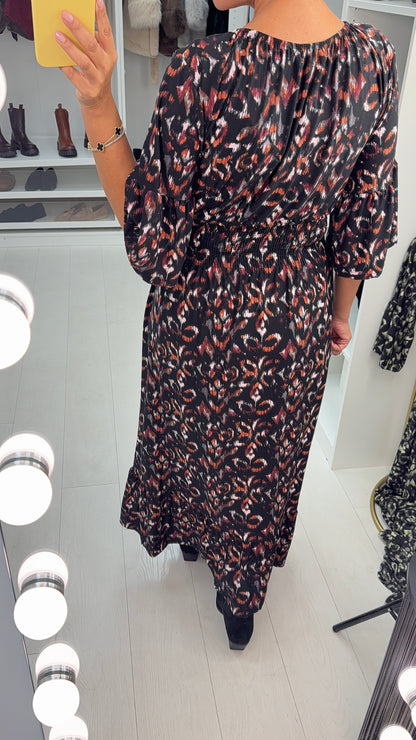 Dorothy Shirred Waist Magic Maxi Dress