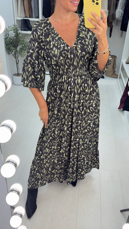 Dorothy Shirred Waist Magic Maxi Dress