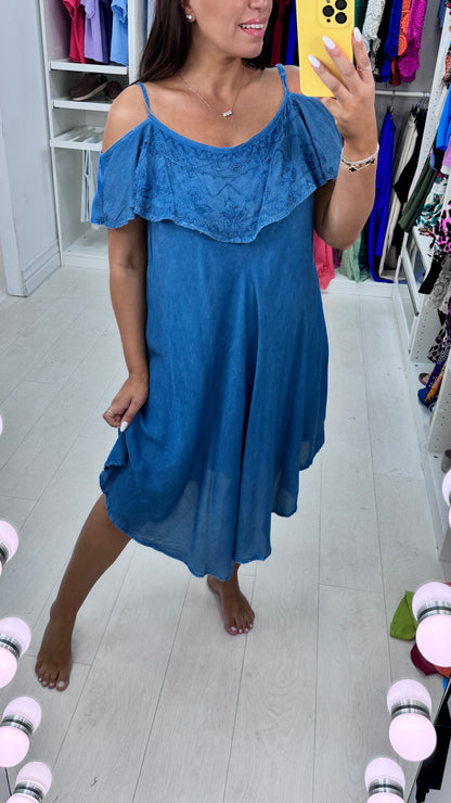 Lianne Embroidery Drop Shoulder Midi Dress