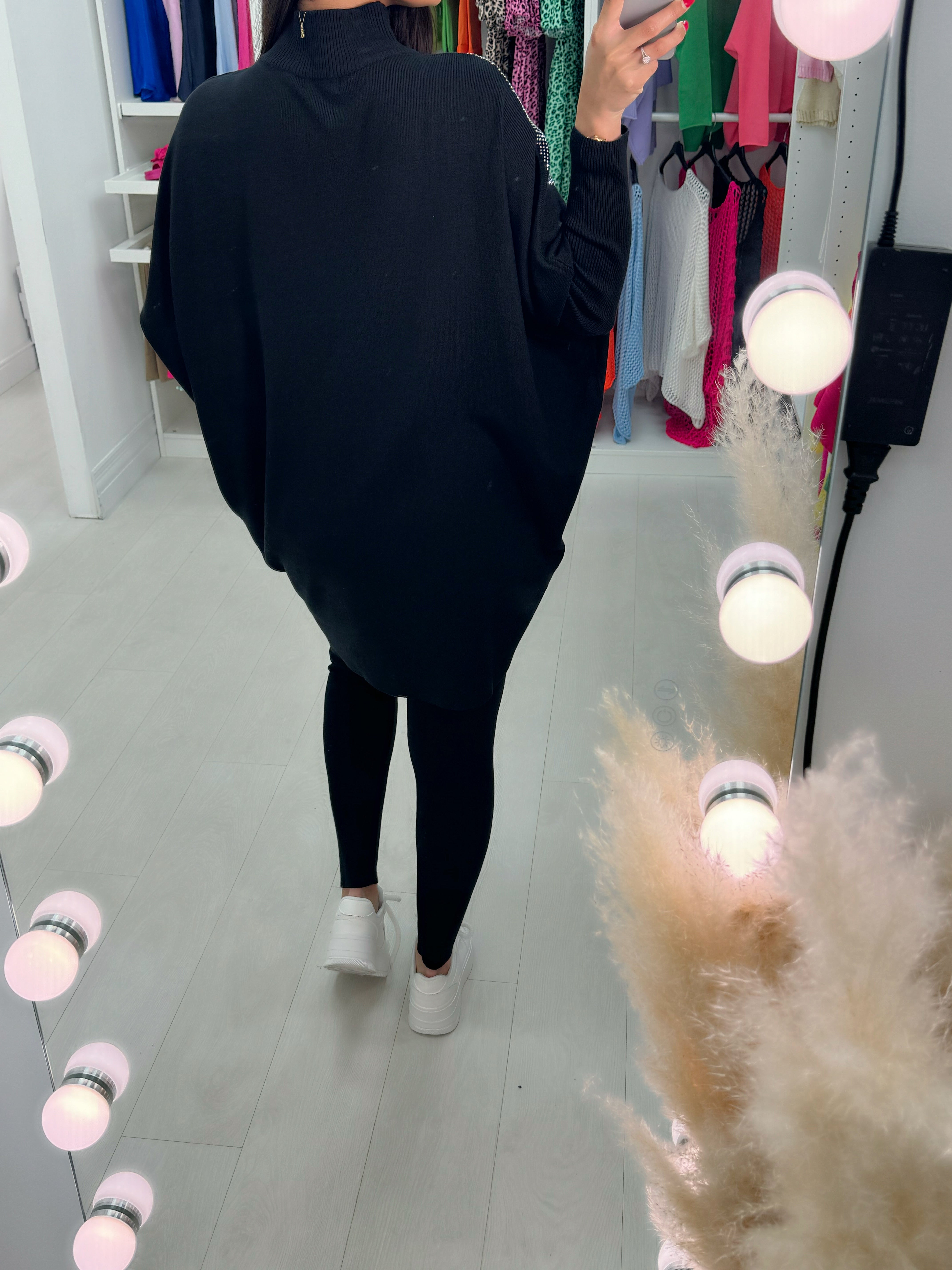 Jerika Diamante Detail Loungeset