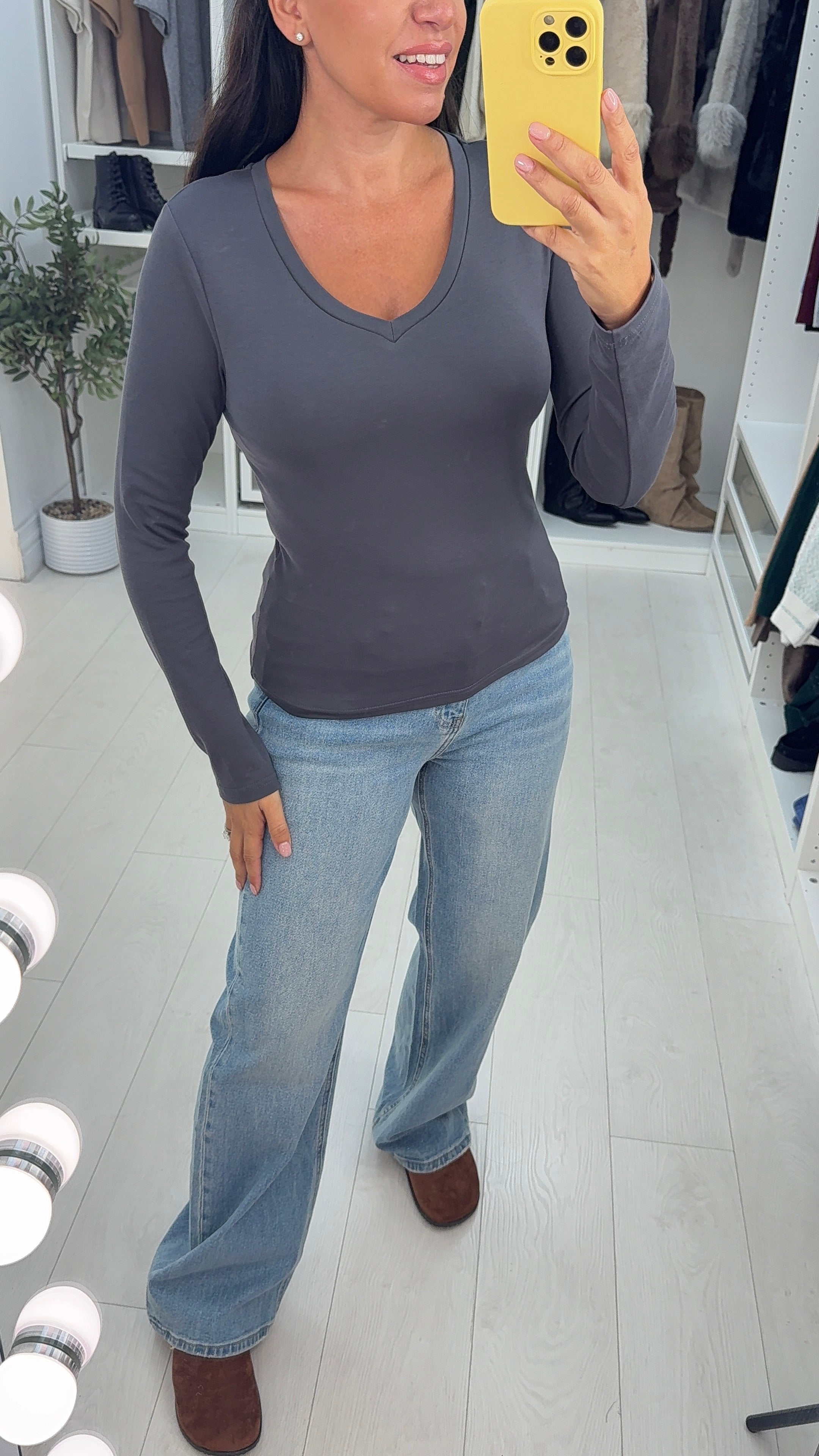 Debbie Plain V Neck Long Sleeve Basic Top