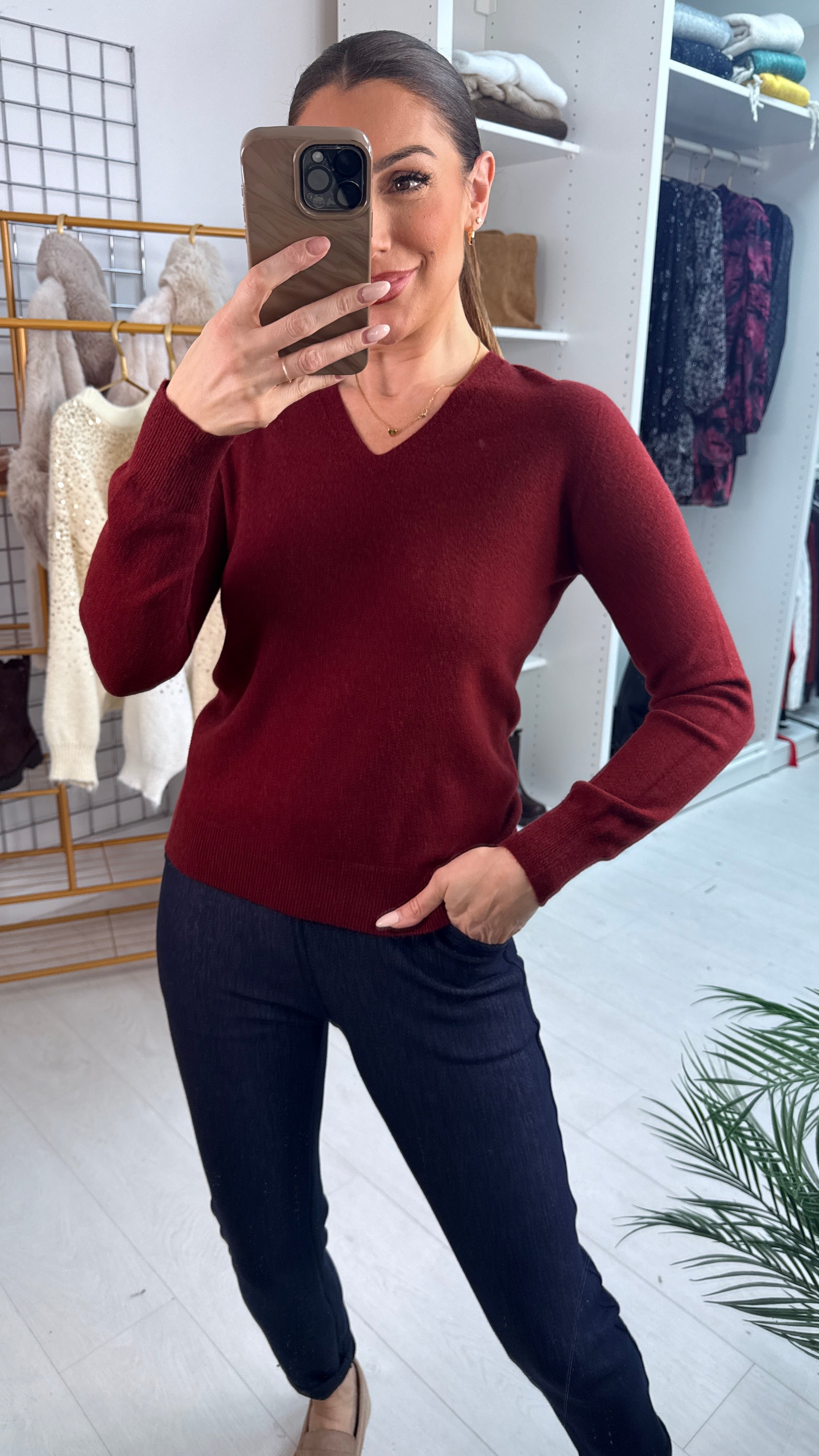Quinley Plain V Neck Jumper