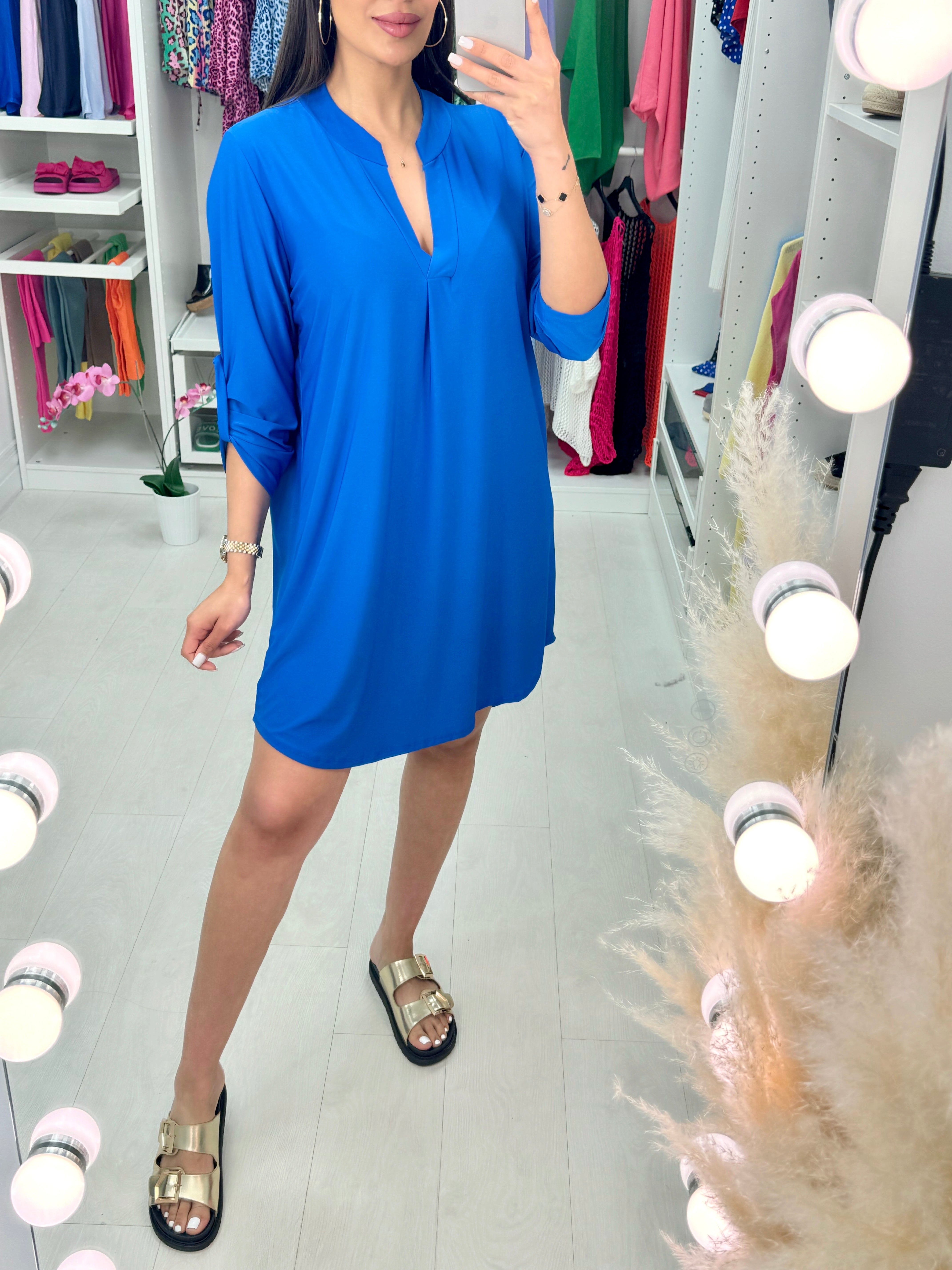 Rita Plain V-Neck Dress