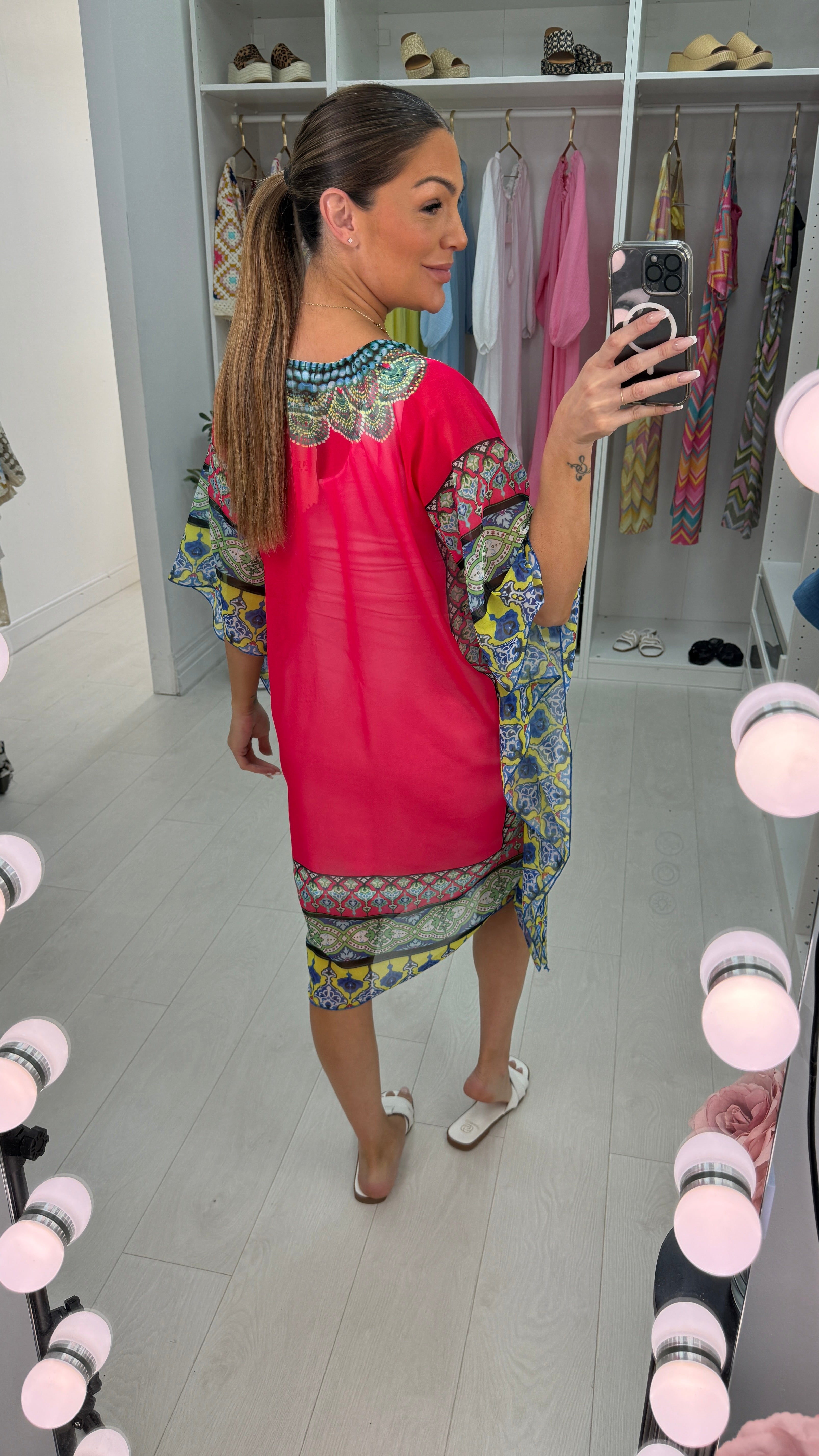 Tierra Embellished Abstract Print Lightweight Kaftan