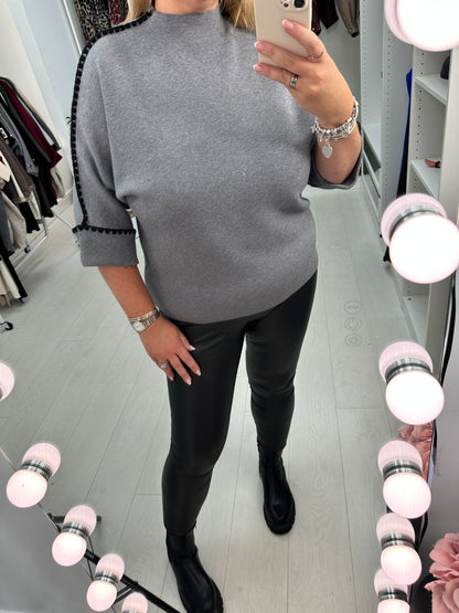 Denia Plain Stitched Hem 3/4 Sleeve Jumper