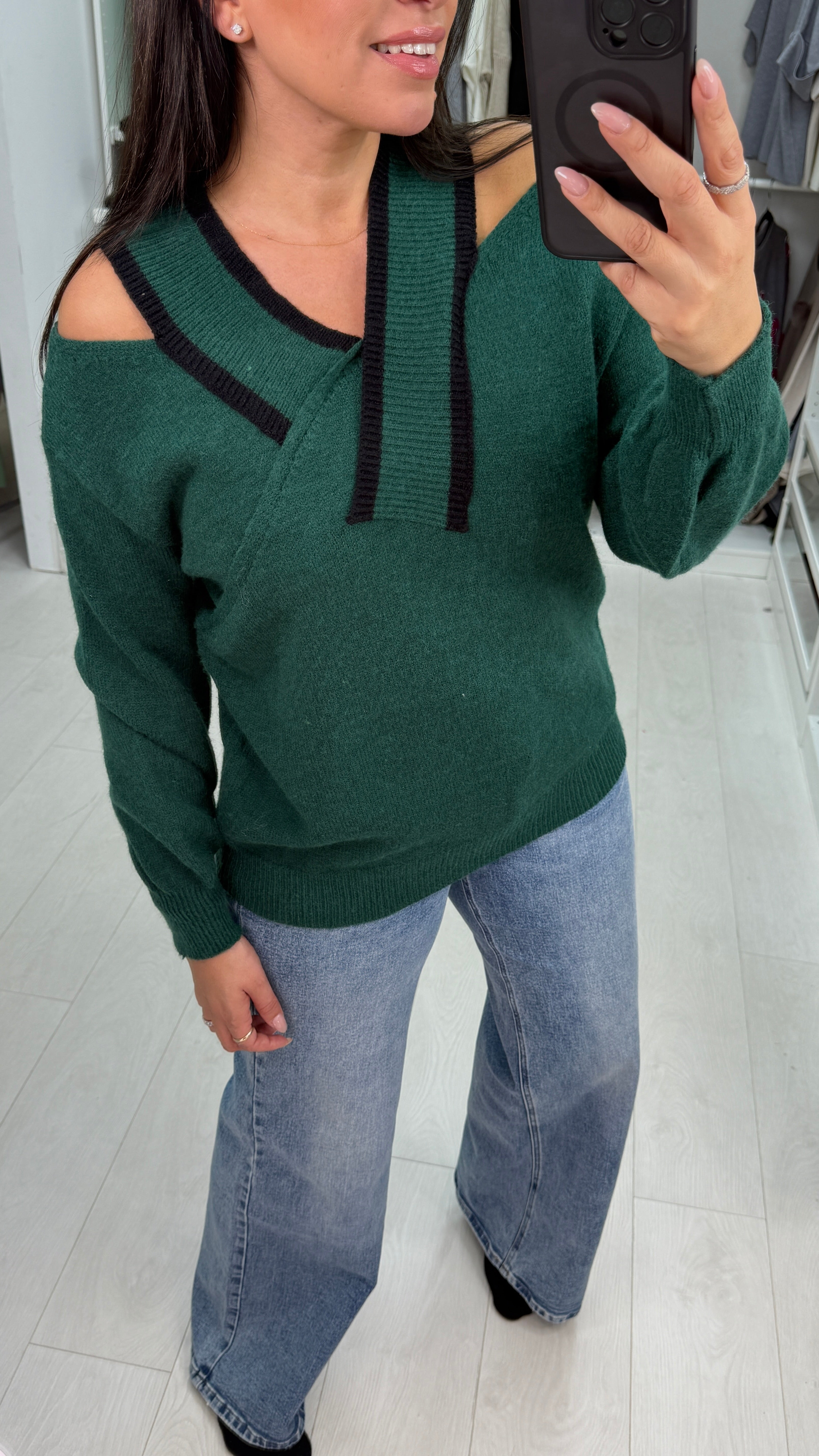 Shona V Detailed Cold Shoulder Knit Jumper