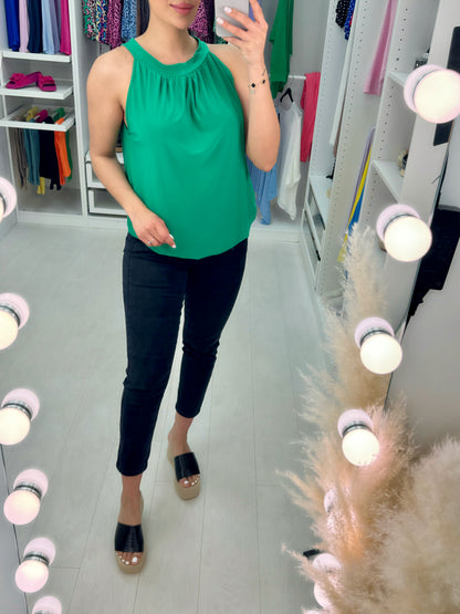 Camellia Plain Sleeveless Top