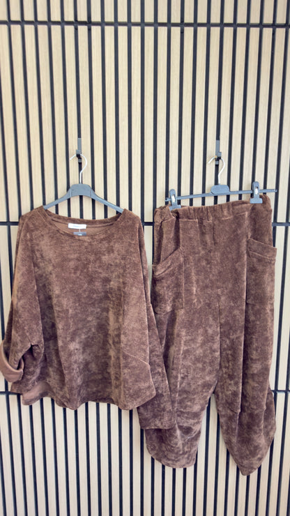 Jordaine Corduroy Carrot Leg Lounge Set