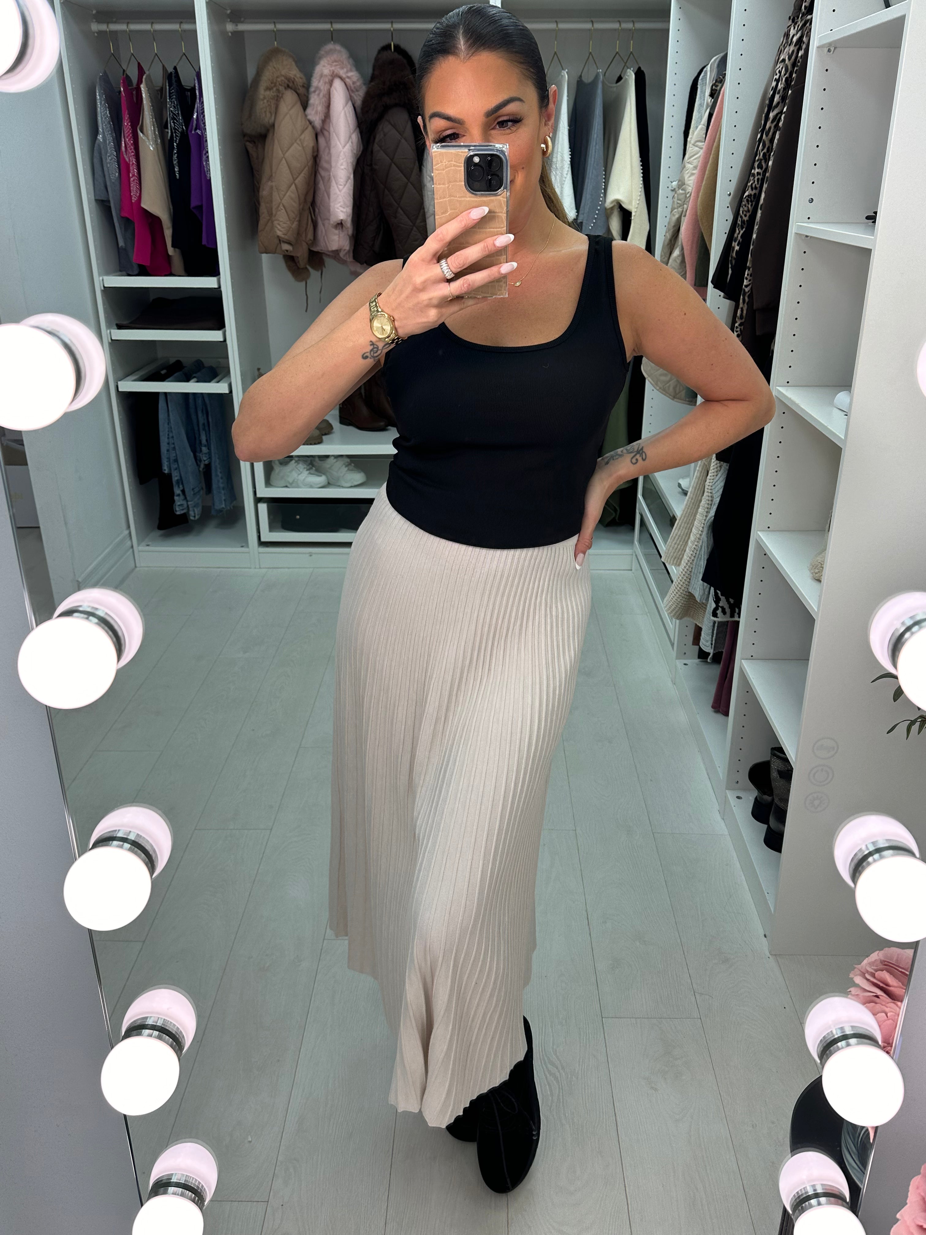 Polly Plain Pleated Knitted Skirt