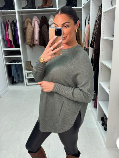 Tillie Pocket Front Zig Zag Detailed Jumper