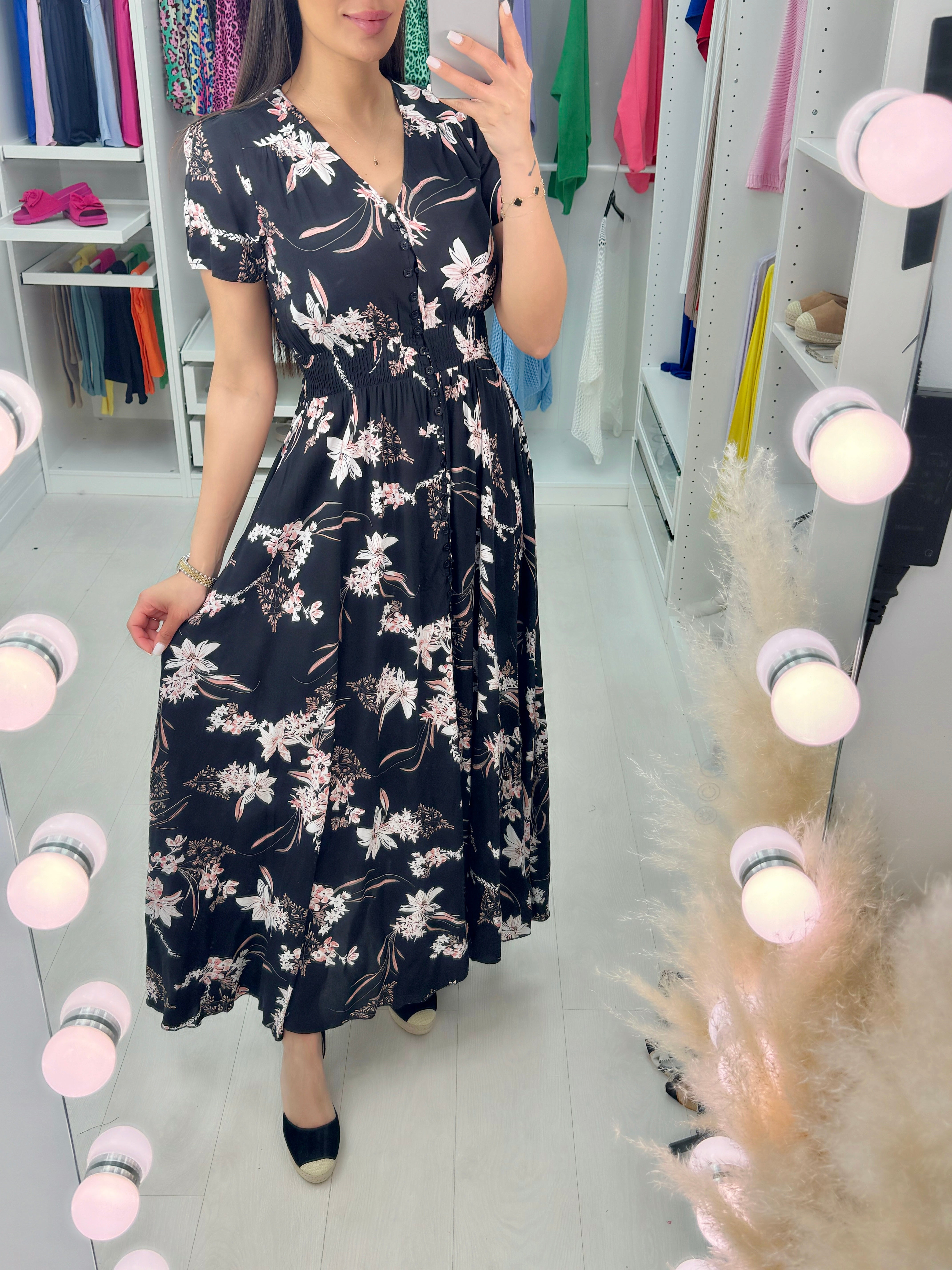 Sabela Black Floral Maxi Dress