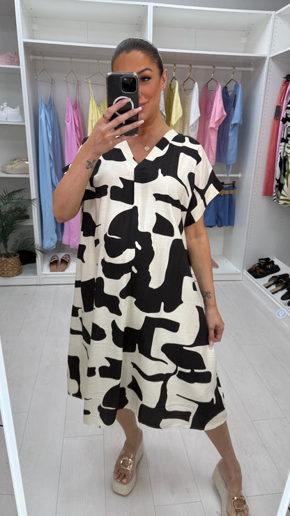 Daria Abstract Print Loose Fit V Neck Dress