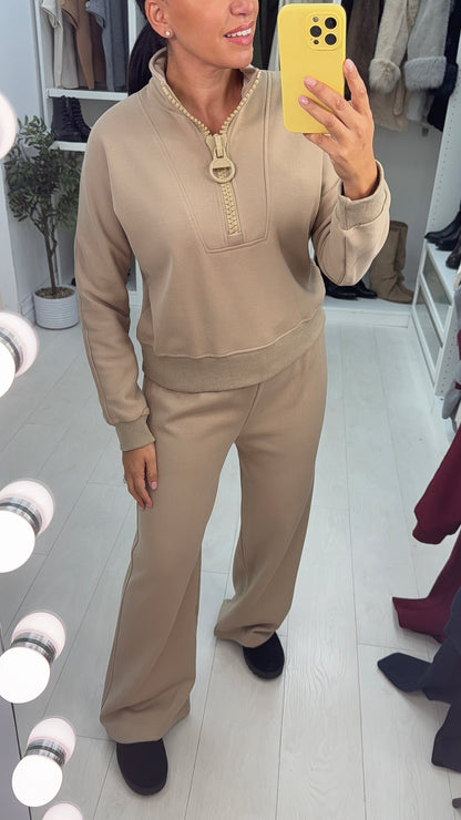 Judite Plain Sweatshirt And Wide Leg Joggers Set