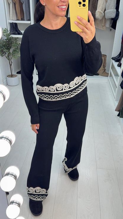 Malina Embroidered Hem Detail Loungewear Set