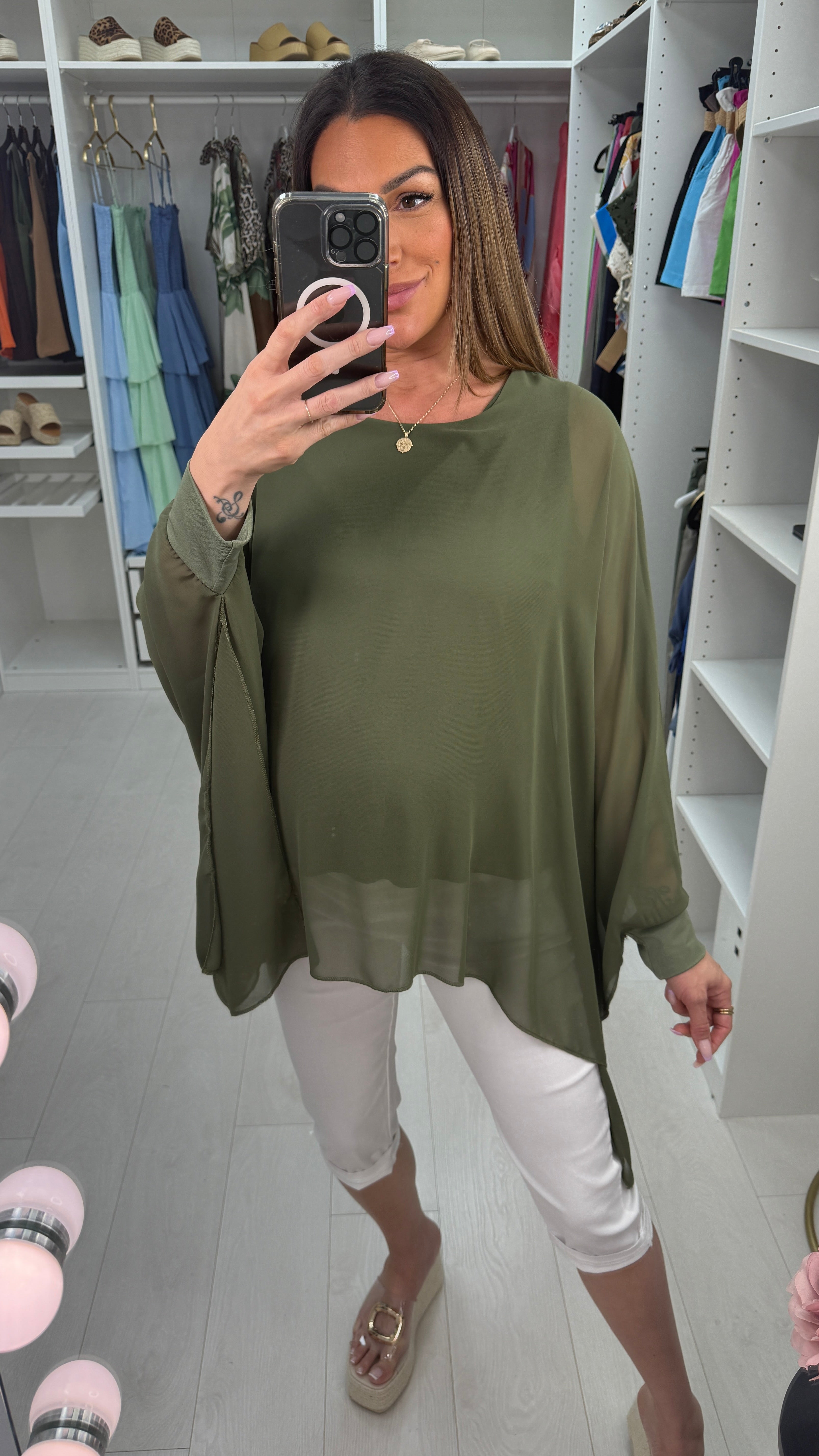 Norma Plain Floaty Batwing Top