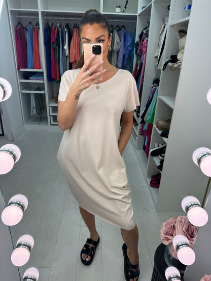 Carmen Plain Loose Fit Pocket Dress