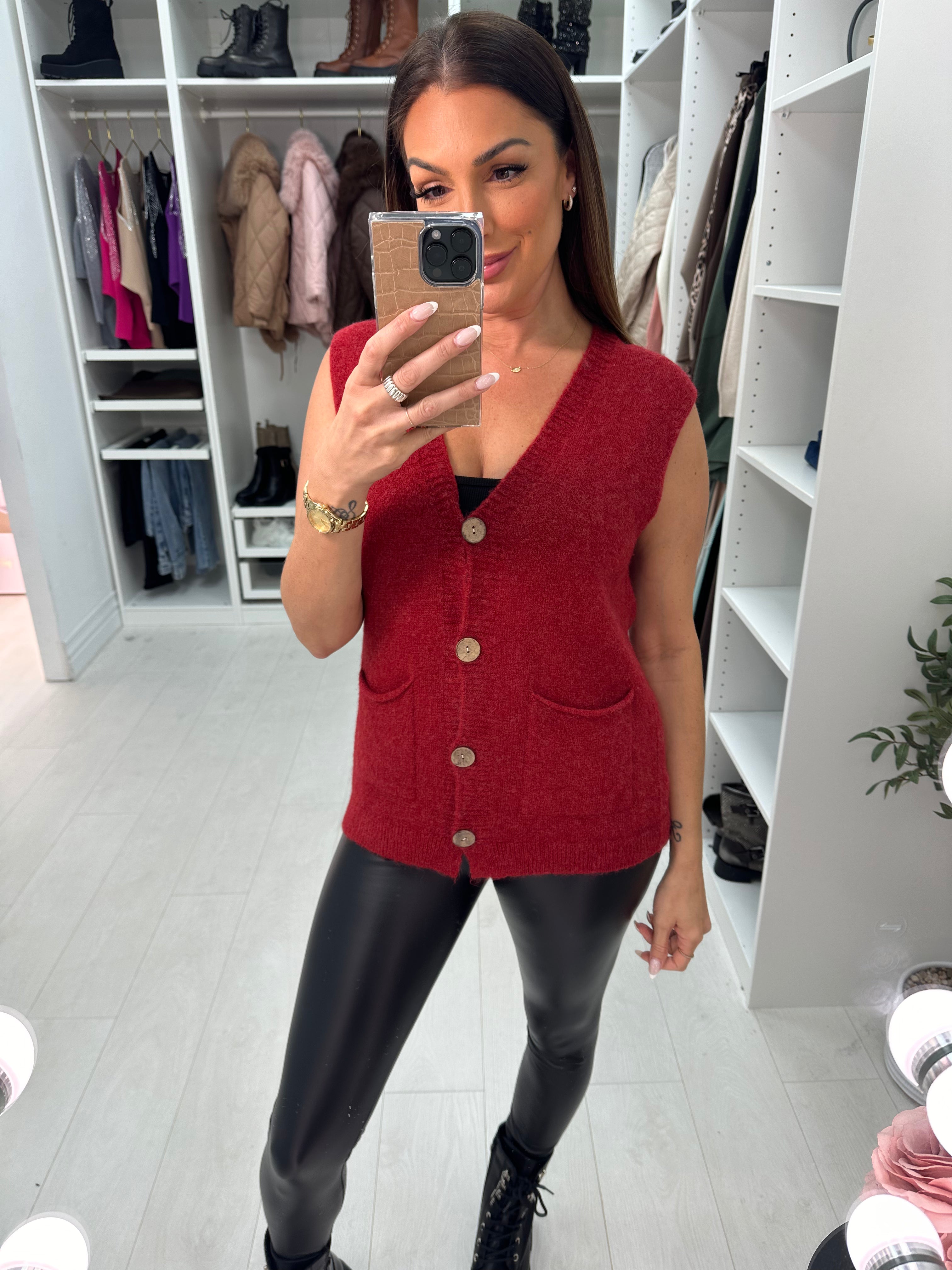 Dominique Sleeveless Pocket Knit Cardigan