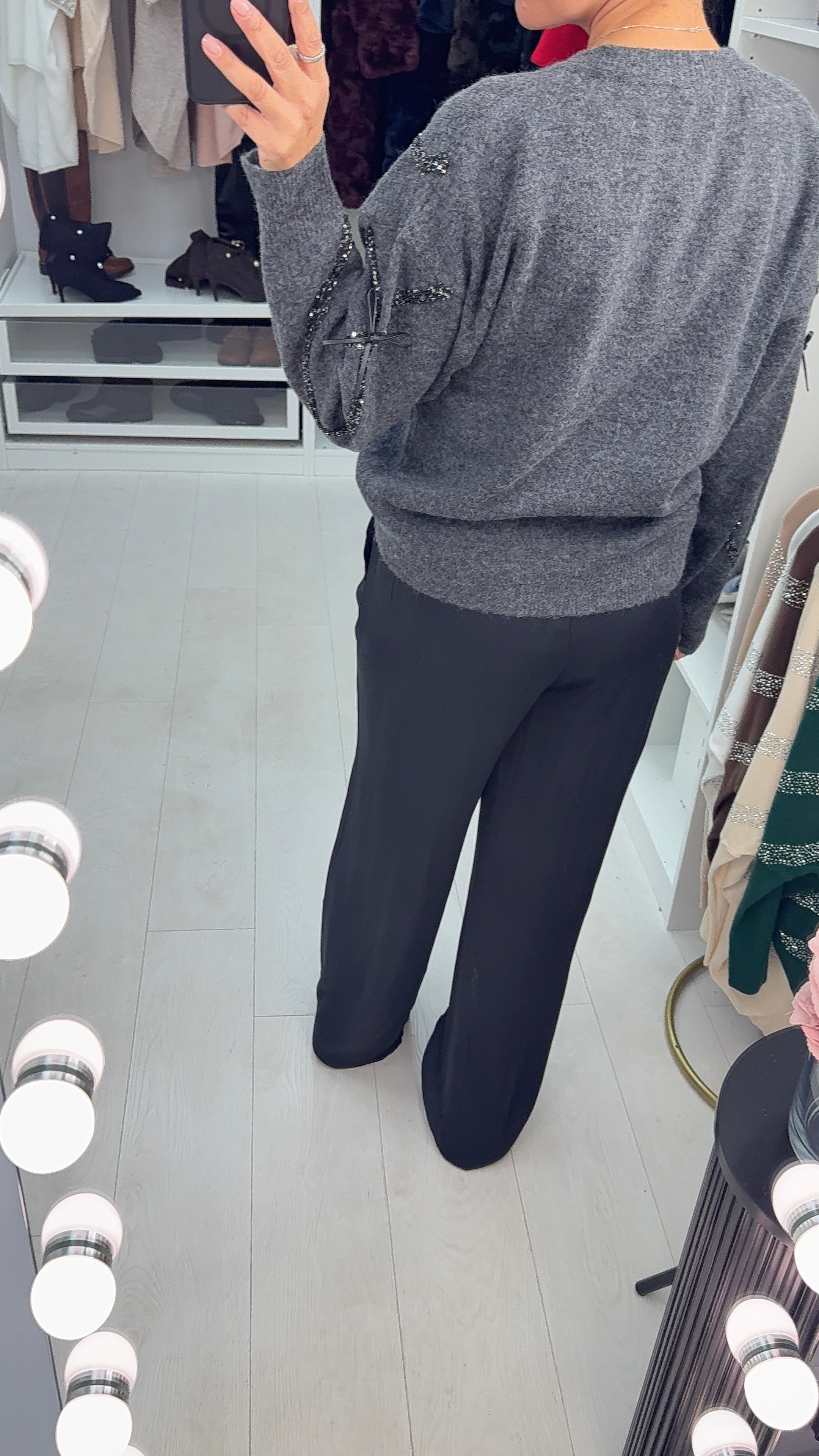 Norie Bow Embellished V Neck Jumper