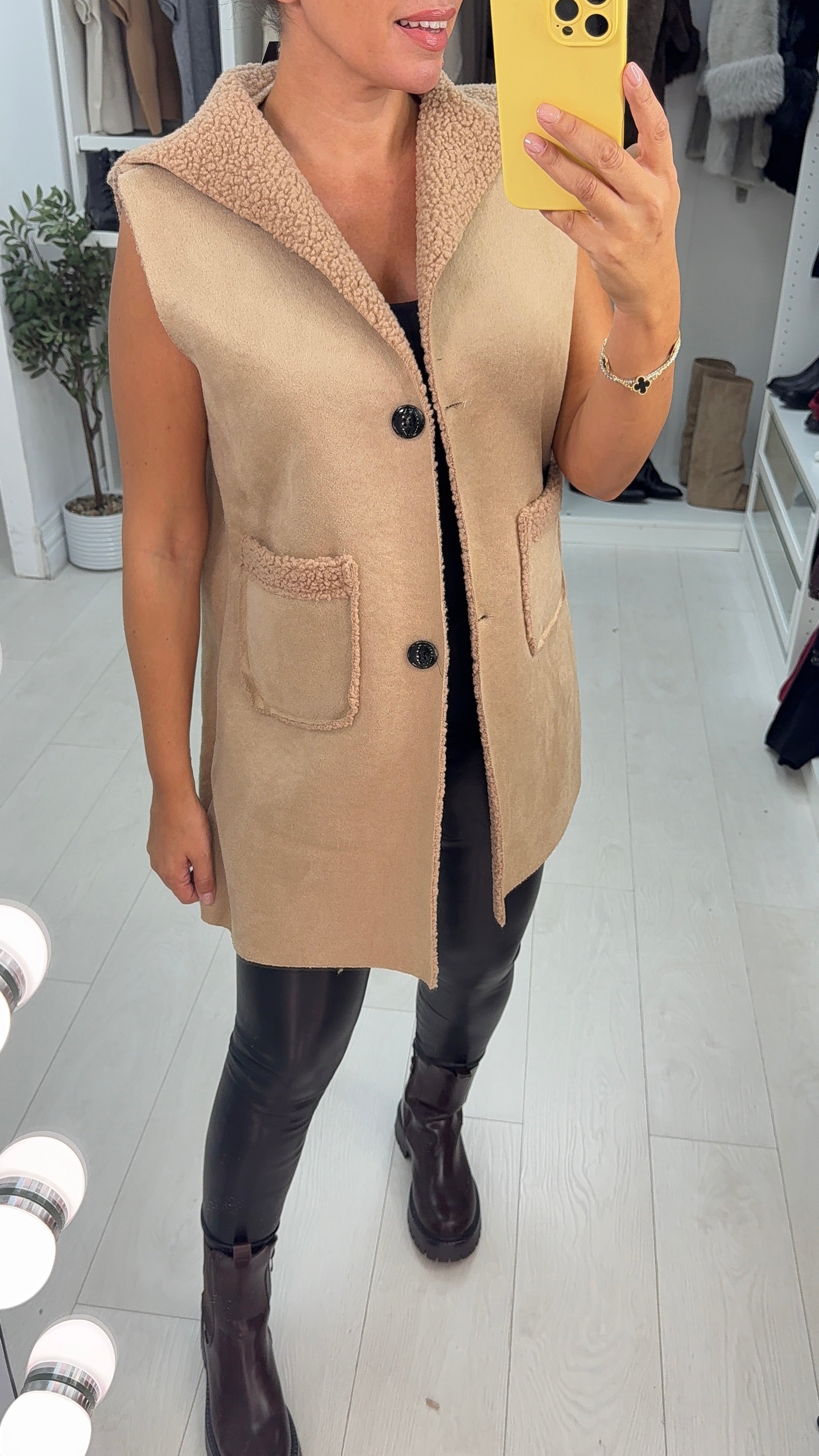 Freda Suede&Boucle Hooded Gilet