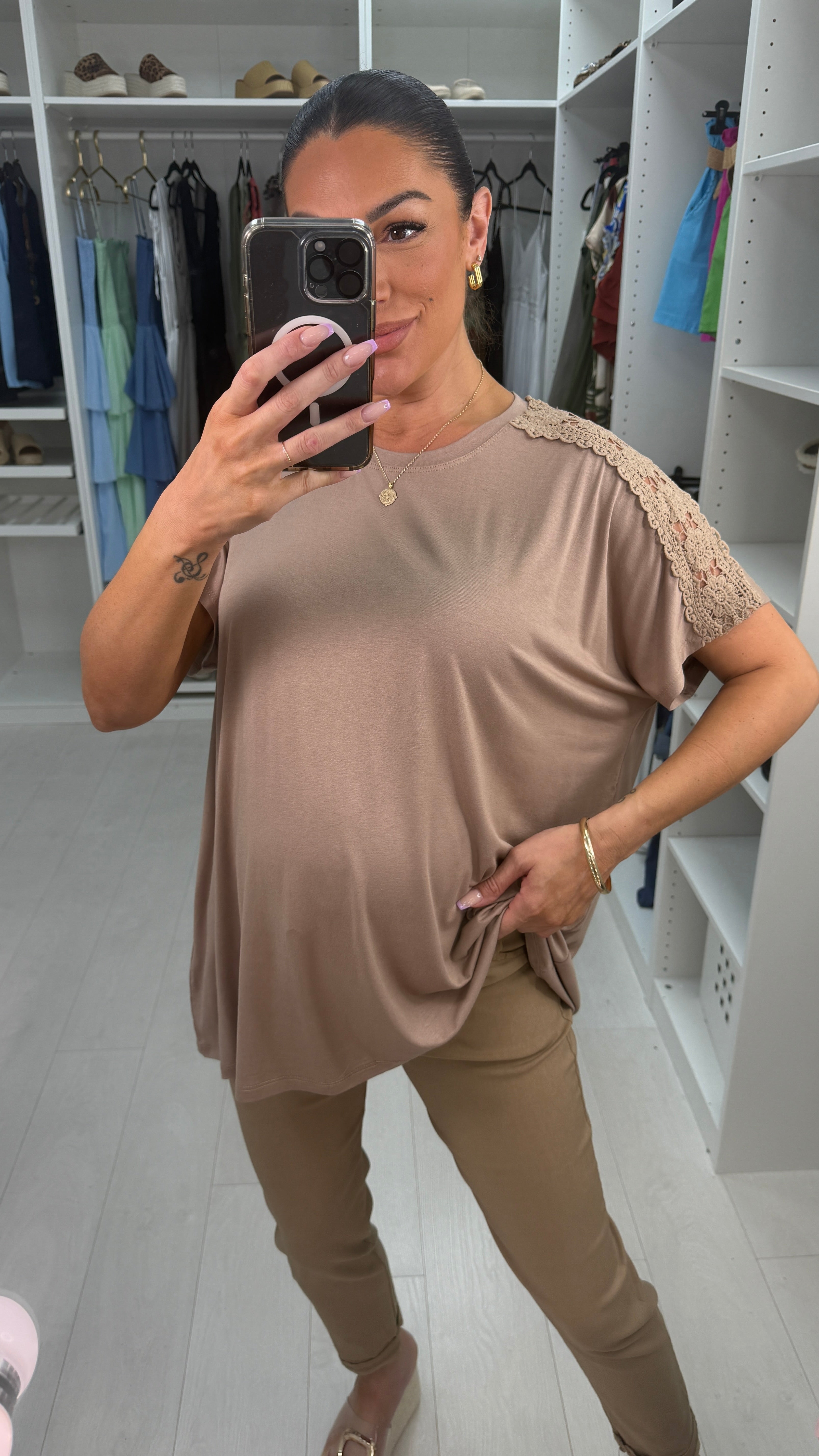 Miley Plain Floral Crochet Detailed T-Shirt