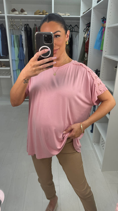 Miley Plain Floral Crochet Detailed T-Shirt