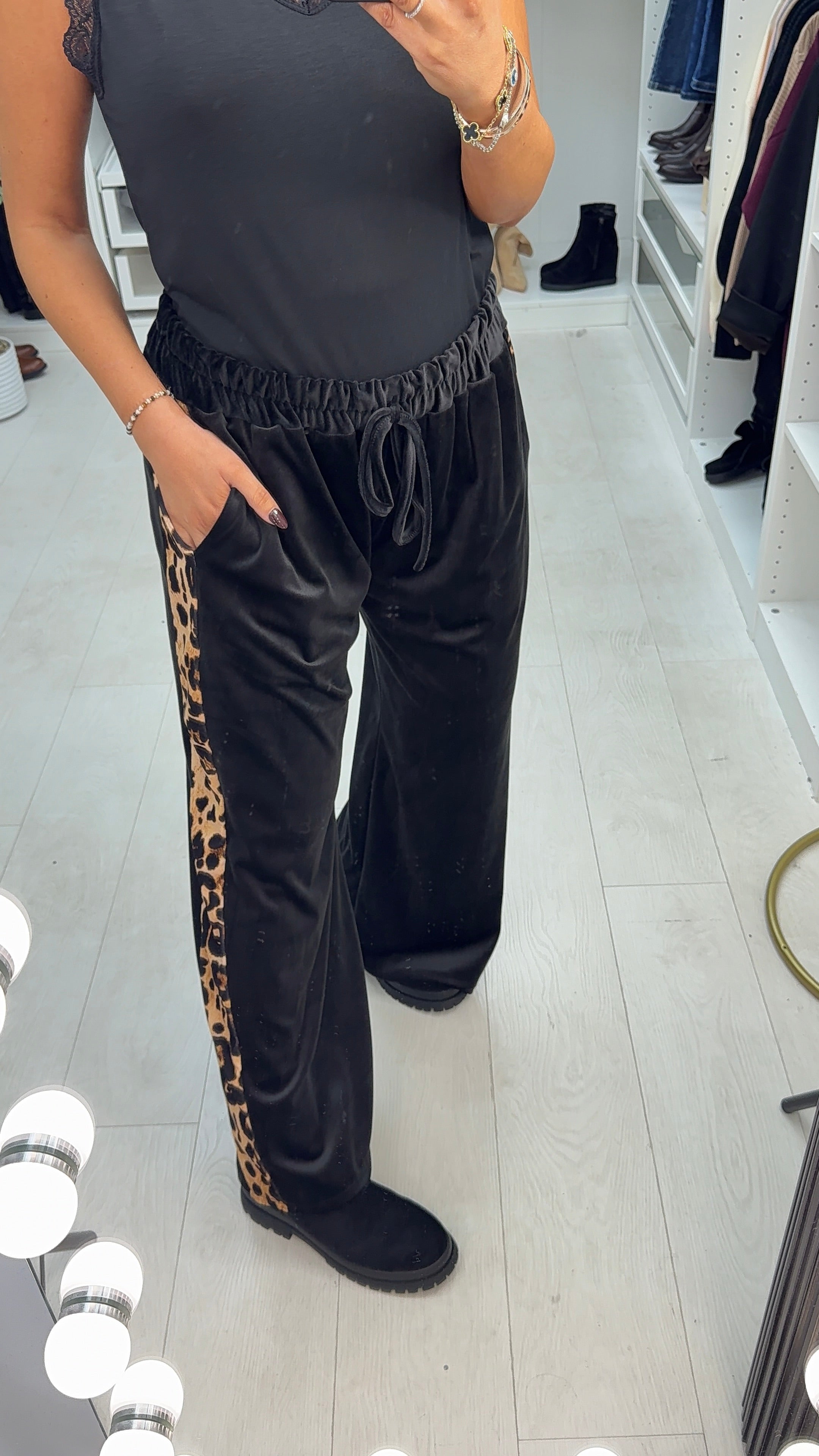 Vivianna Velvet Leopard Print Detailed Wide Leg joggers