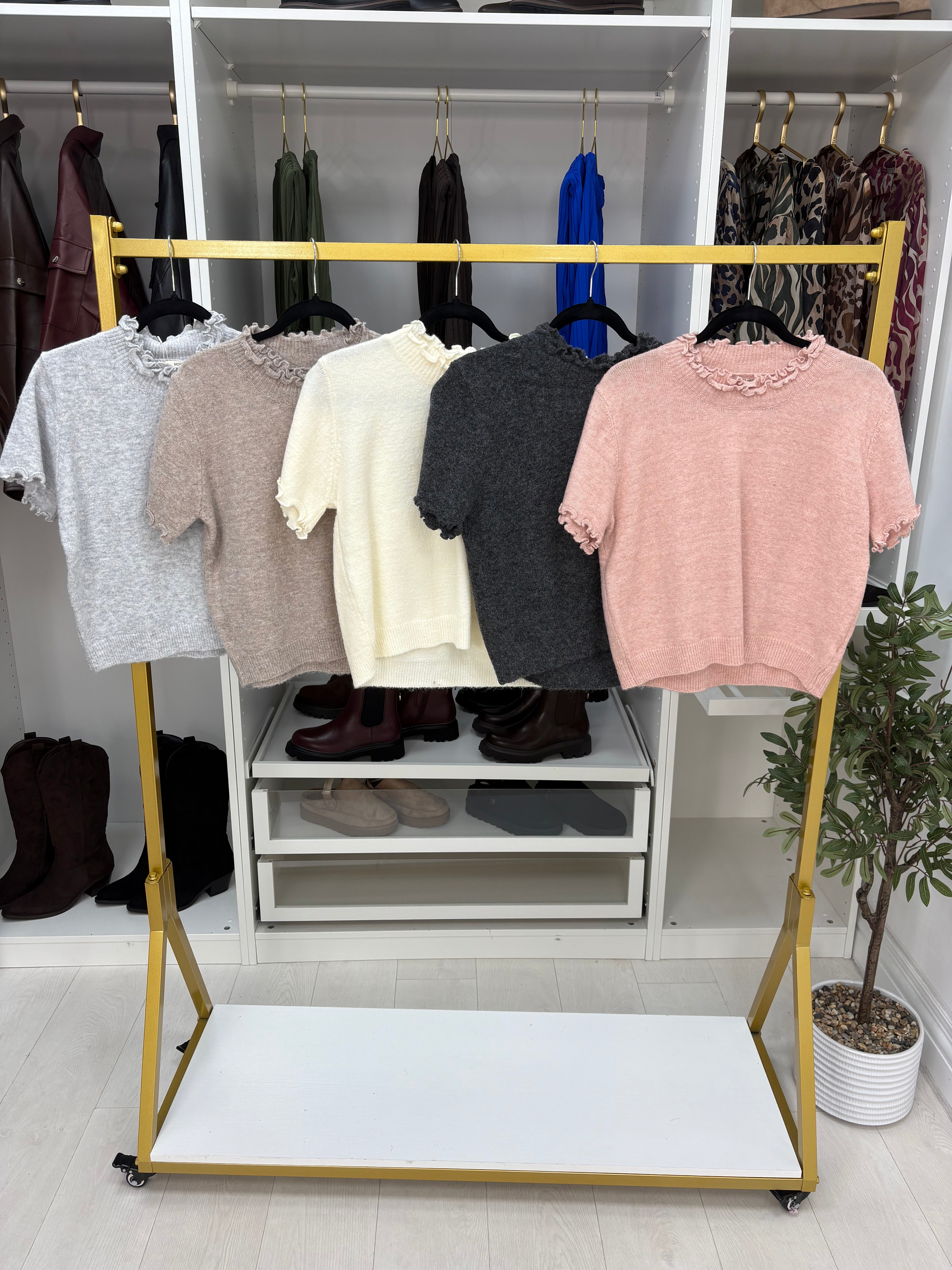 Leila Plain Ruffle Detail Short Sleeve Jumper