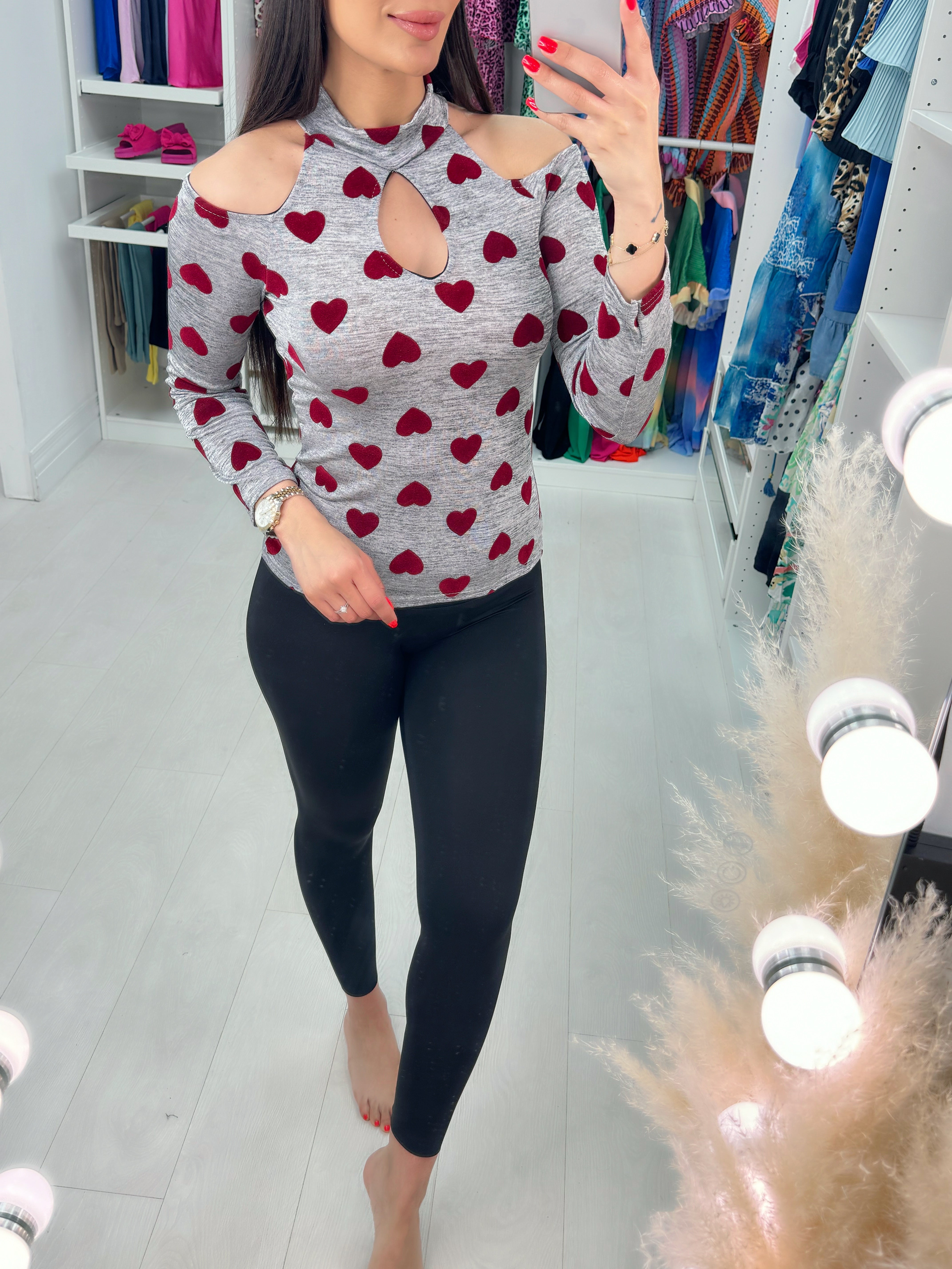 Mizzy Cold Shoulder Key Hole Heart Top