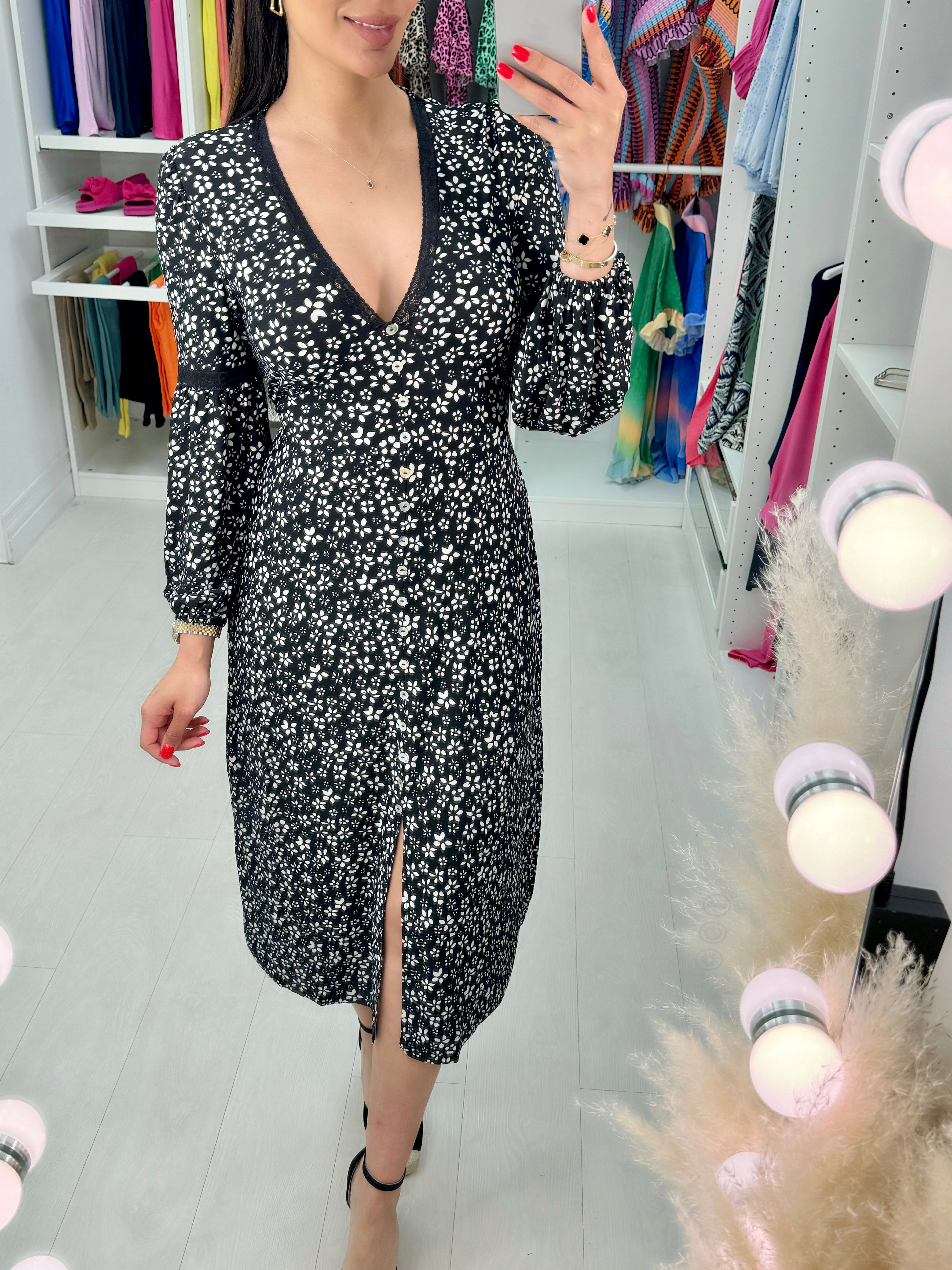 Mireya Lace Trimmed Floral Magic Dress