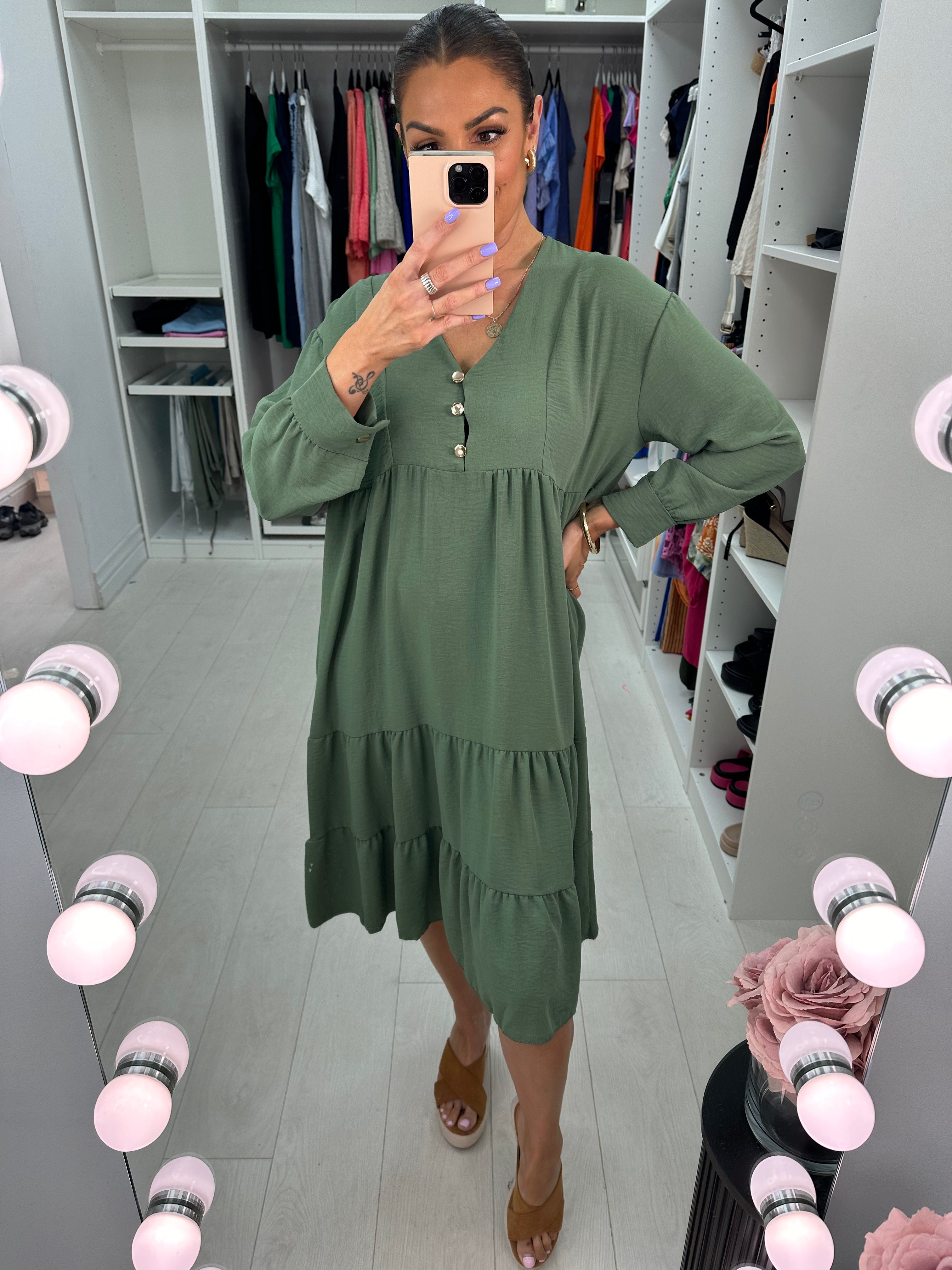 Lumi Plain Tiered Hem Smock Dress