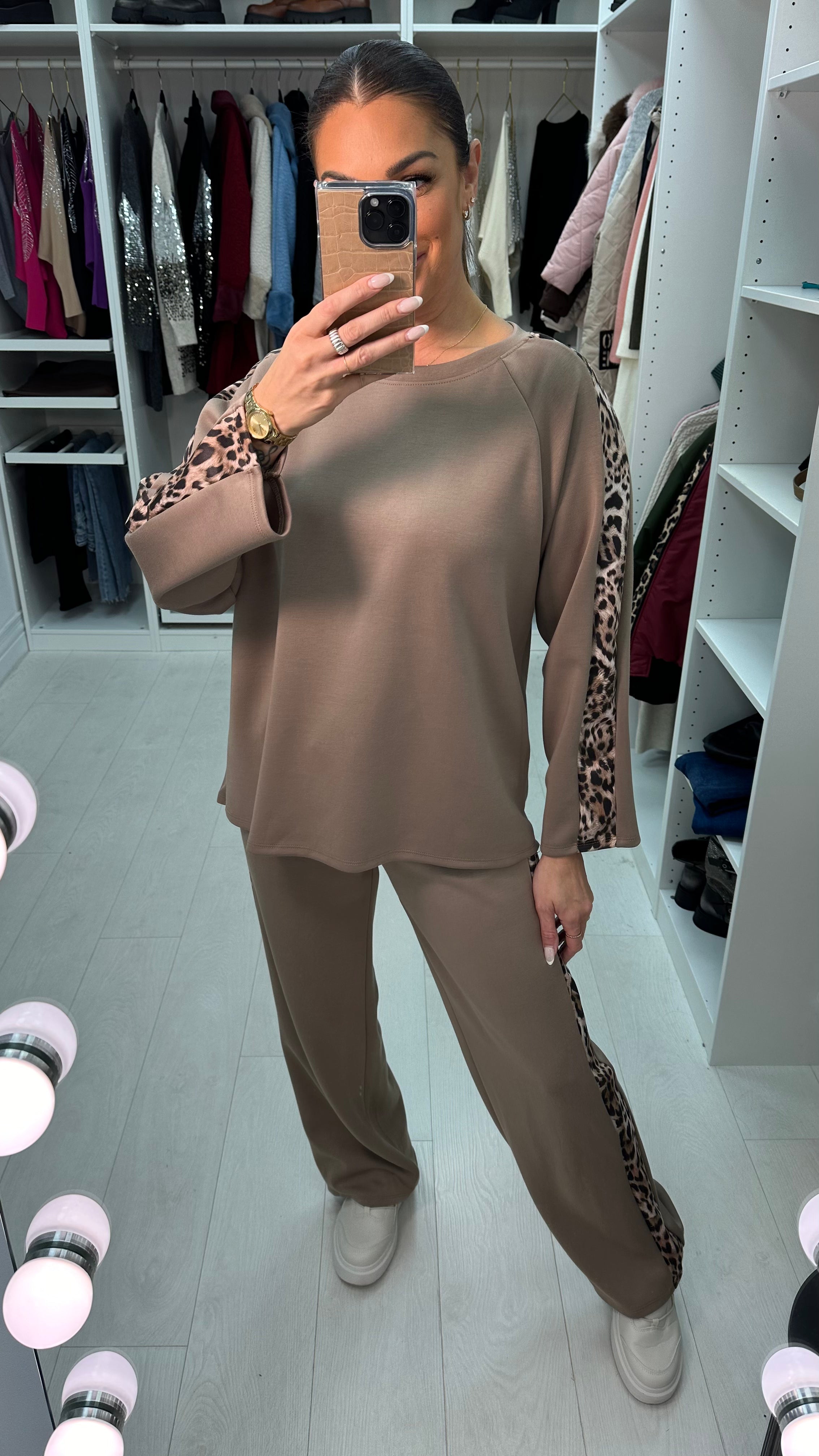 Mathilde Leopard Detailed Long Sleeve Loungewear Set