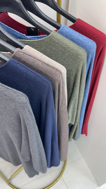 Una Plain V Neck Thin Knit Jumper