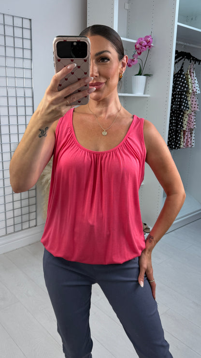 Cece Elastic Hem Bubble Basic Vest