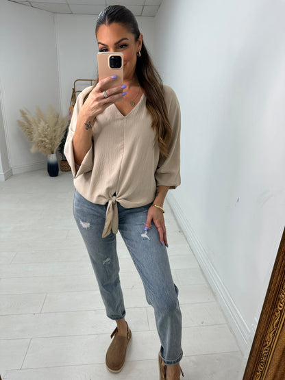 Lynne Knot Front Plain Top