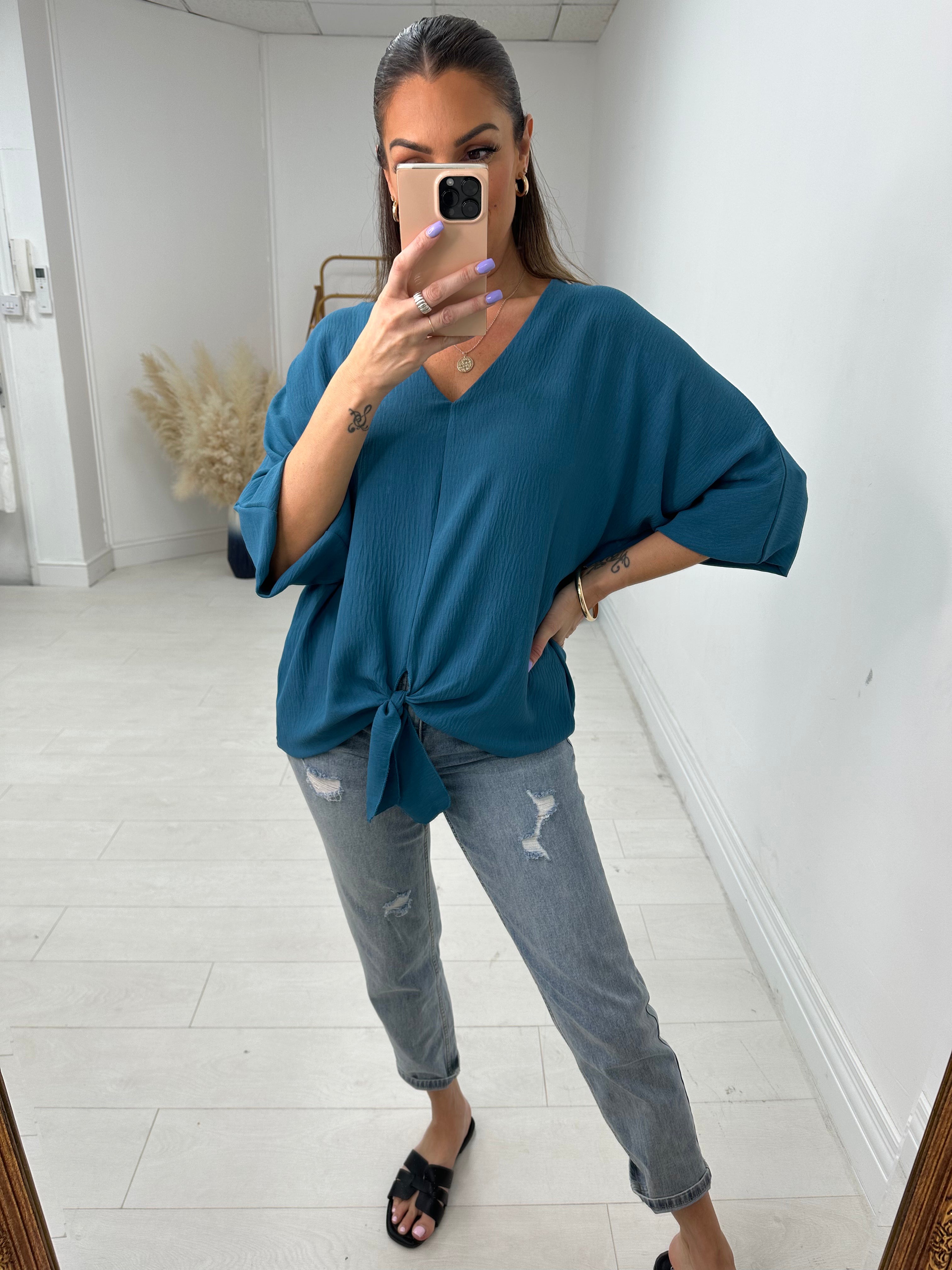 Lynne Knot Front Plain Top