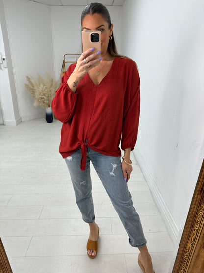 Lynne Knot Front Plain Top