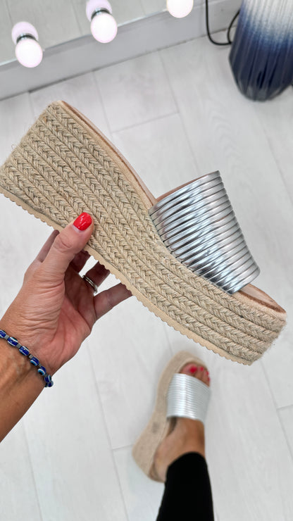 Mina Metallic Detail Platform Mule