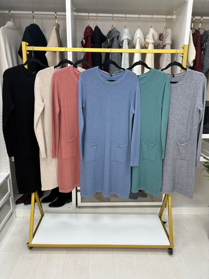 Niamh Plain Pocket Front Jumper Dress
