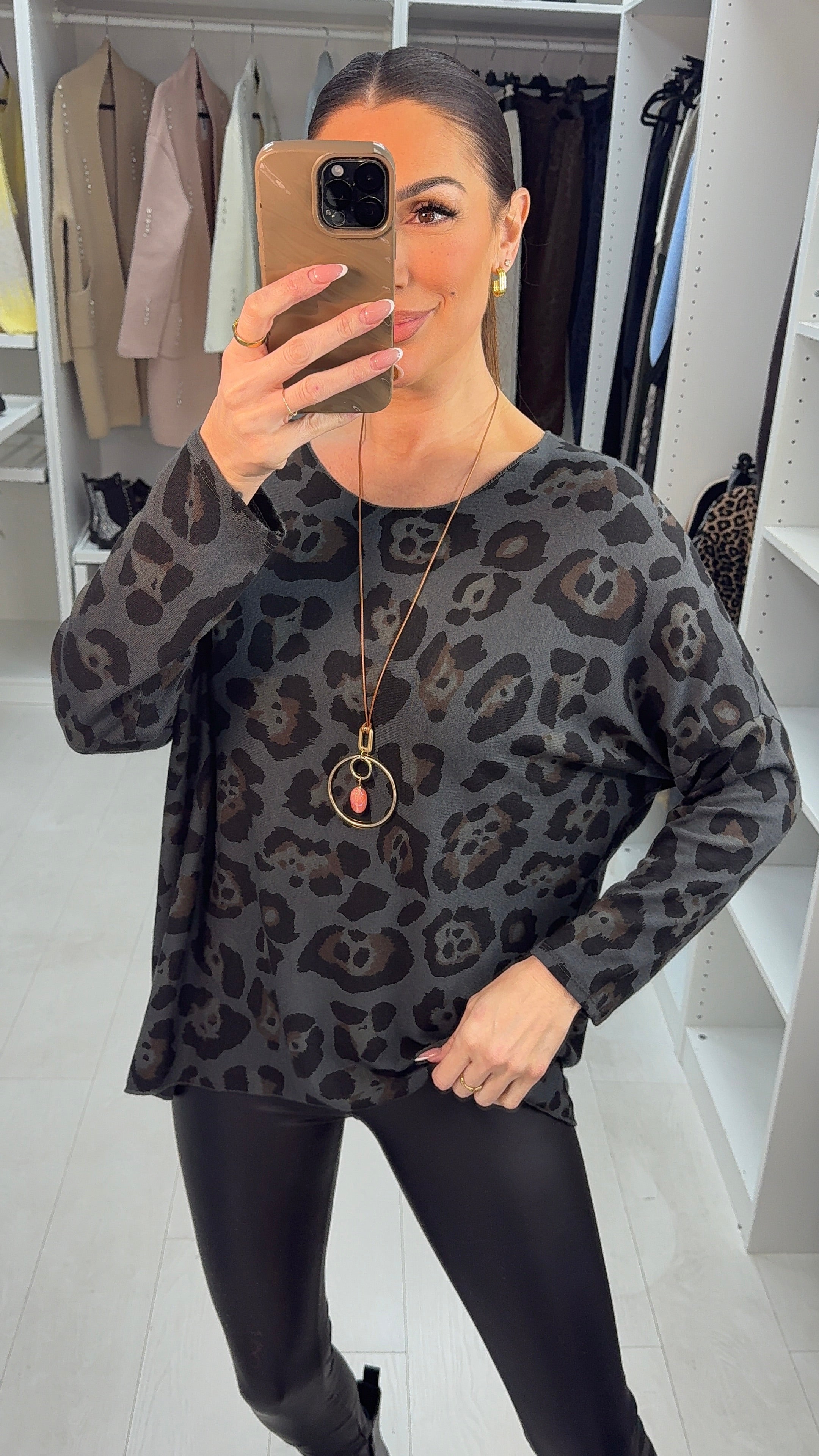 Zina Leopard Print Necklace Thin Knit Jumper
