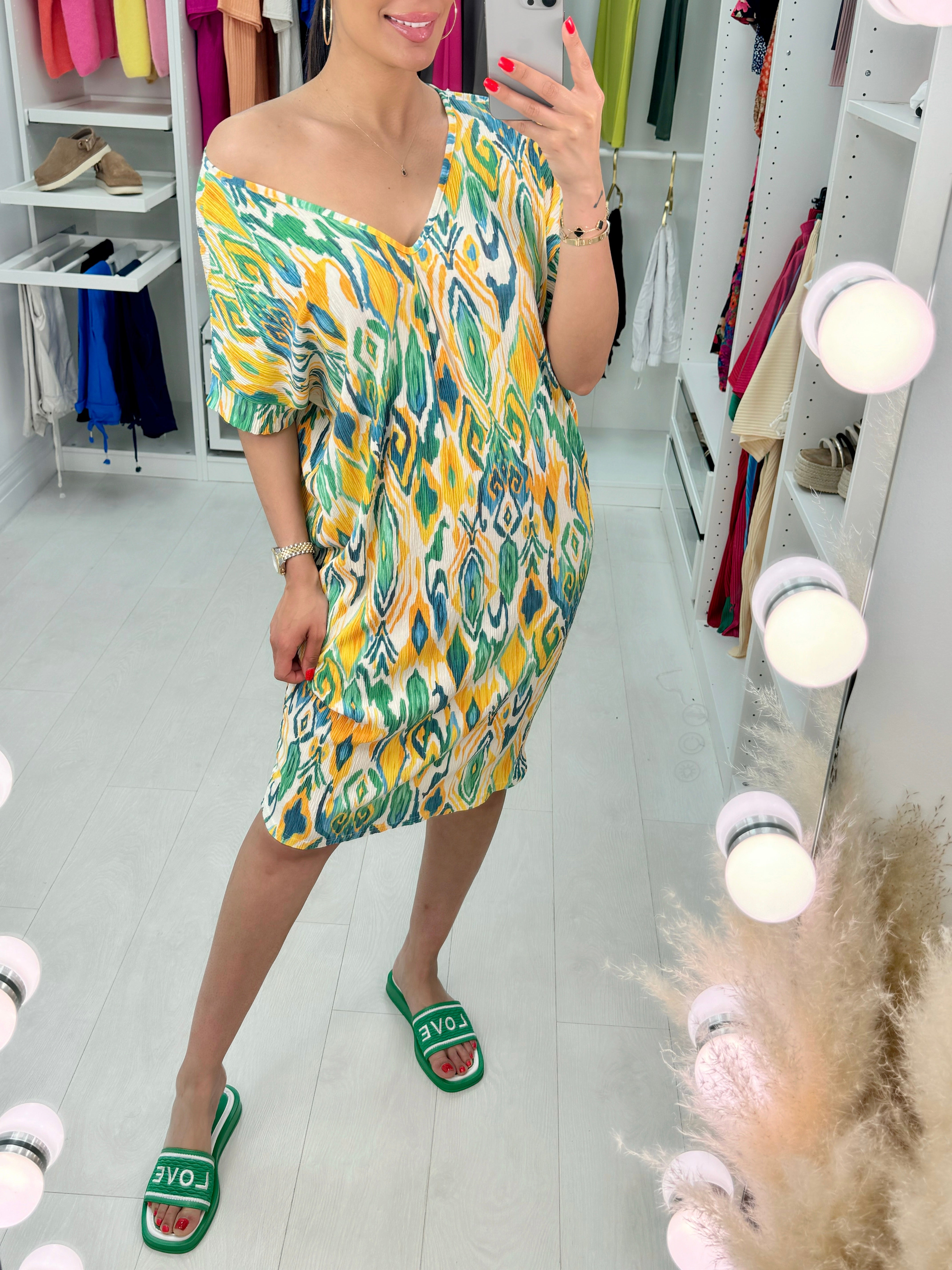 Melania Pleated Abstract Print Dress