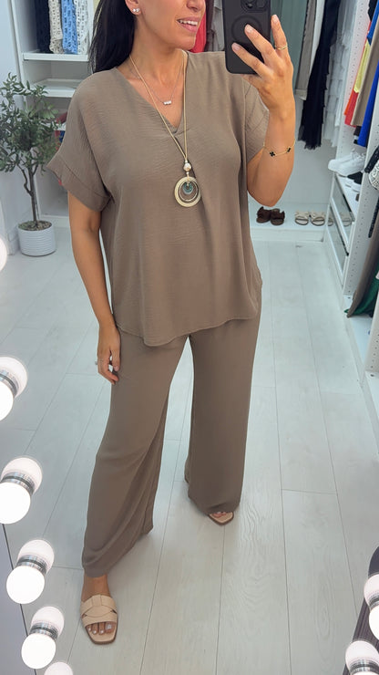 Alyssa Plain V Neck Necklace Co-Ord Set
