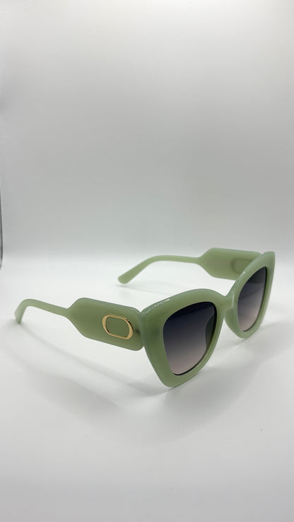 Callie Large Cat-Eye Sunglasses