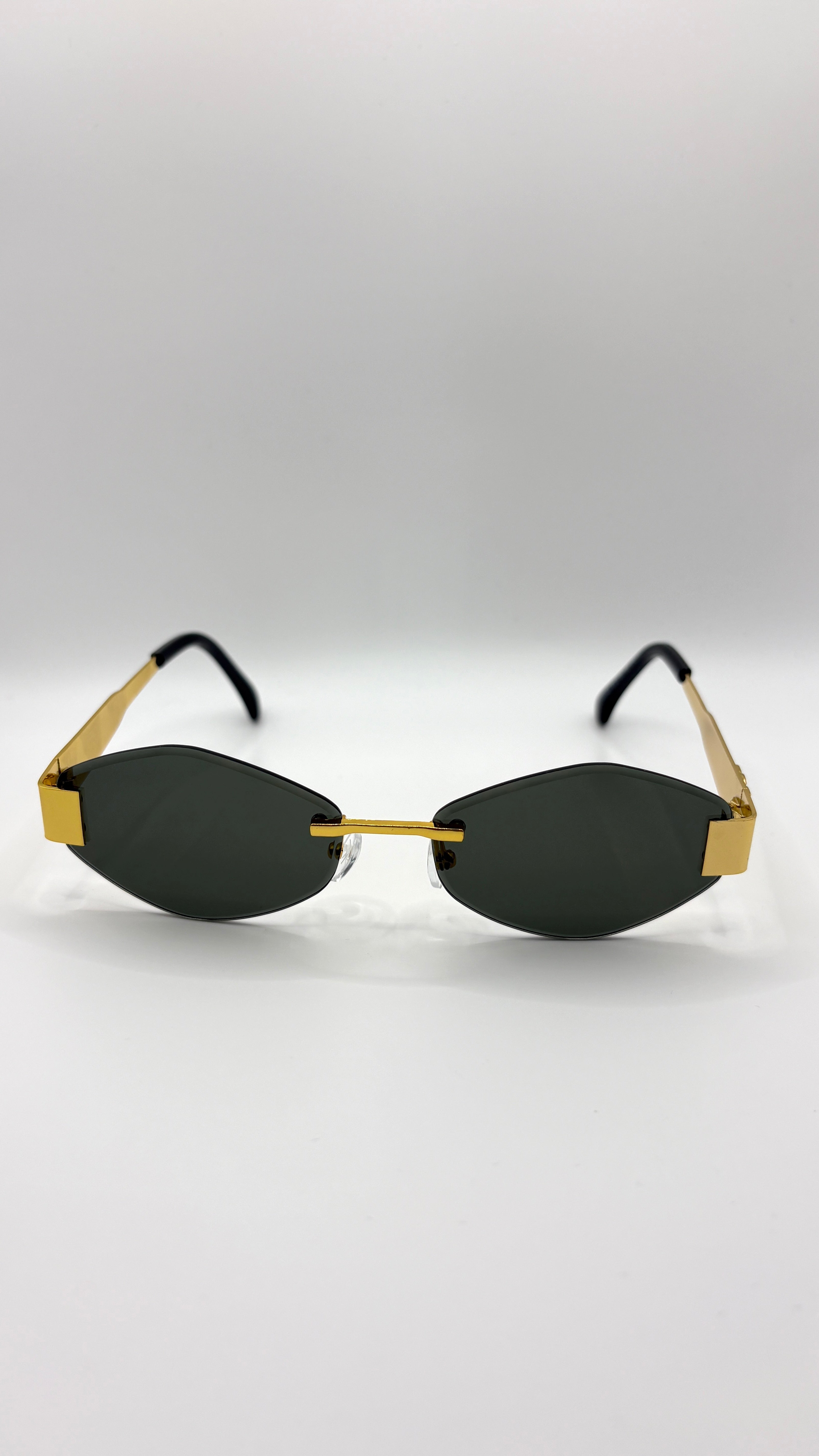 Dilly Small Oval Sunglasses