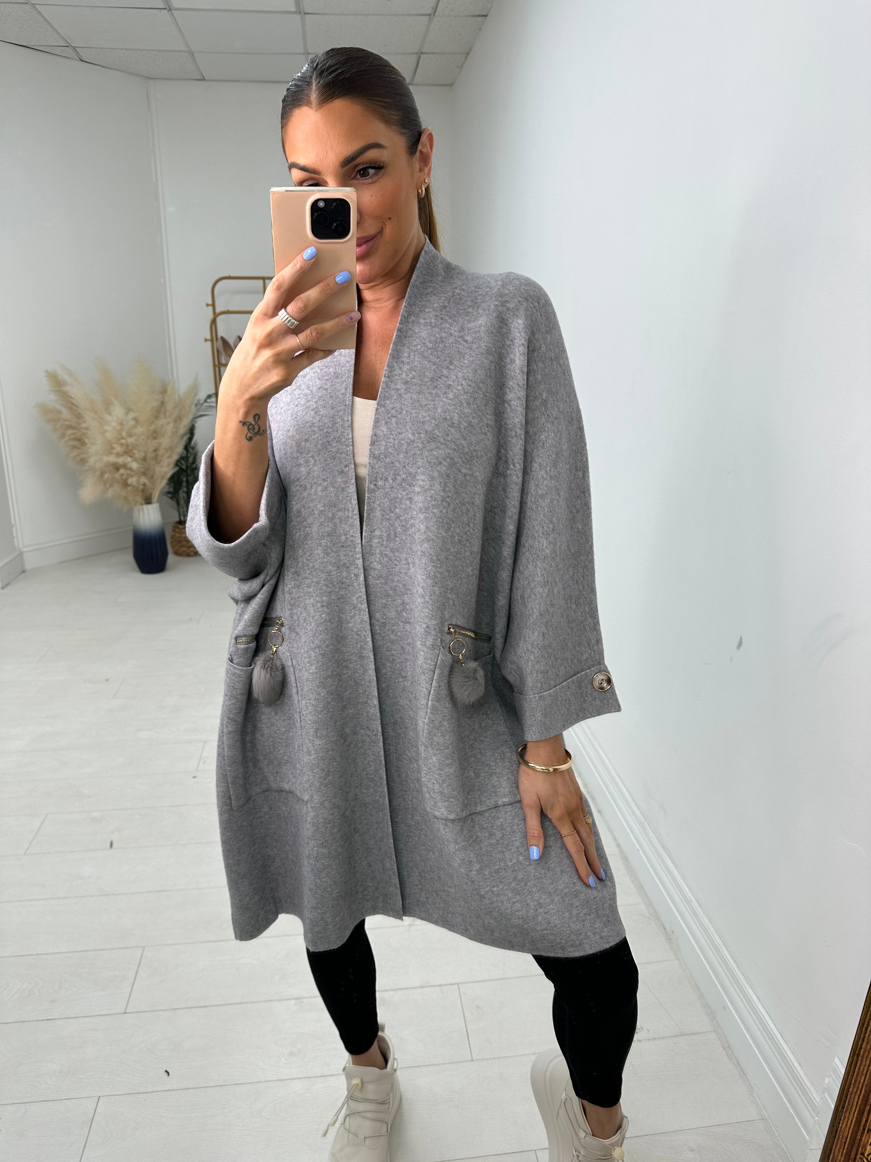 Selah Pom Pom Detailed Pocket Knit Cardigan