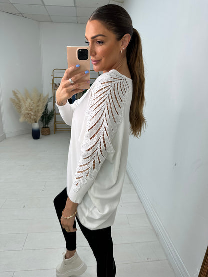 Ximena Diamante Sleeve V Neck Jumper